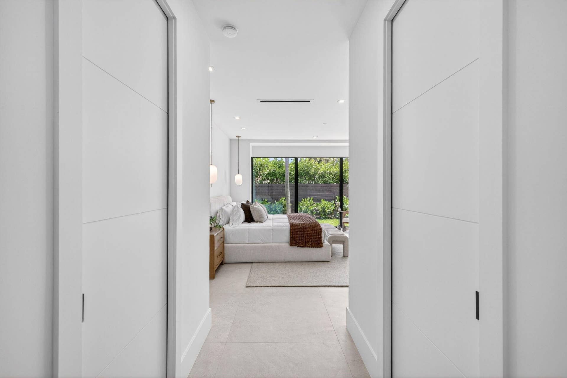 2717 NE 33rd Street, Fort Lauderdale, FL 33306 060-Primary-Suite