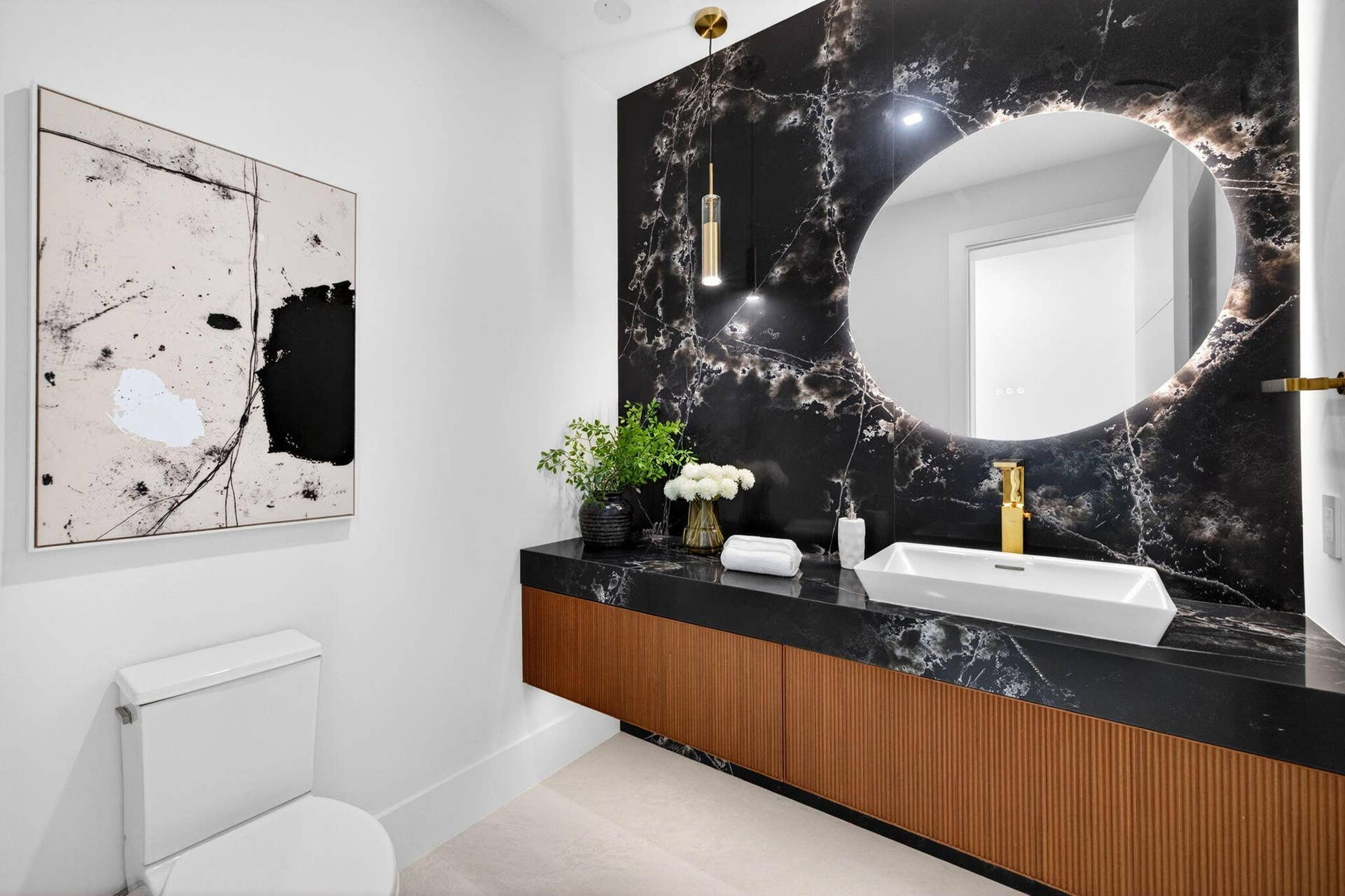 2717 NE 33rd Street, Fort Lauderdale, FL 33306 053-Entry-Support-Space-Wide