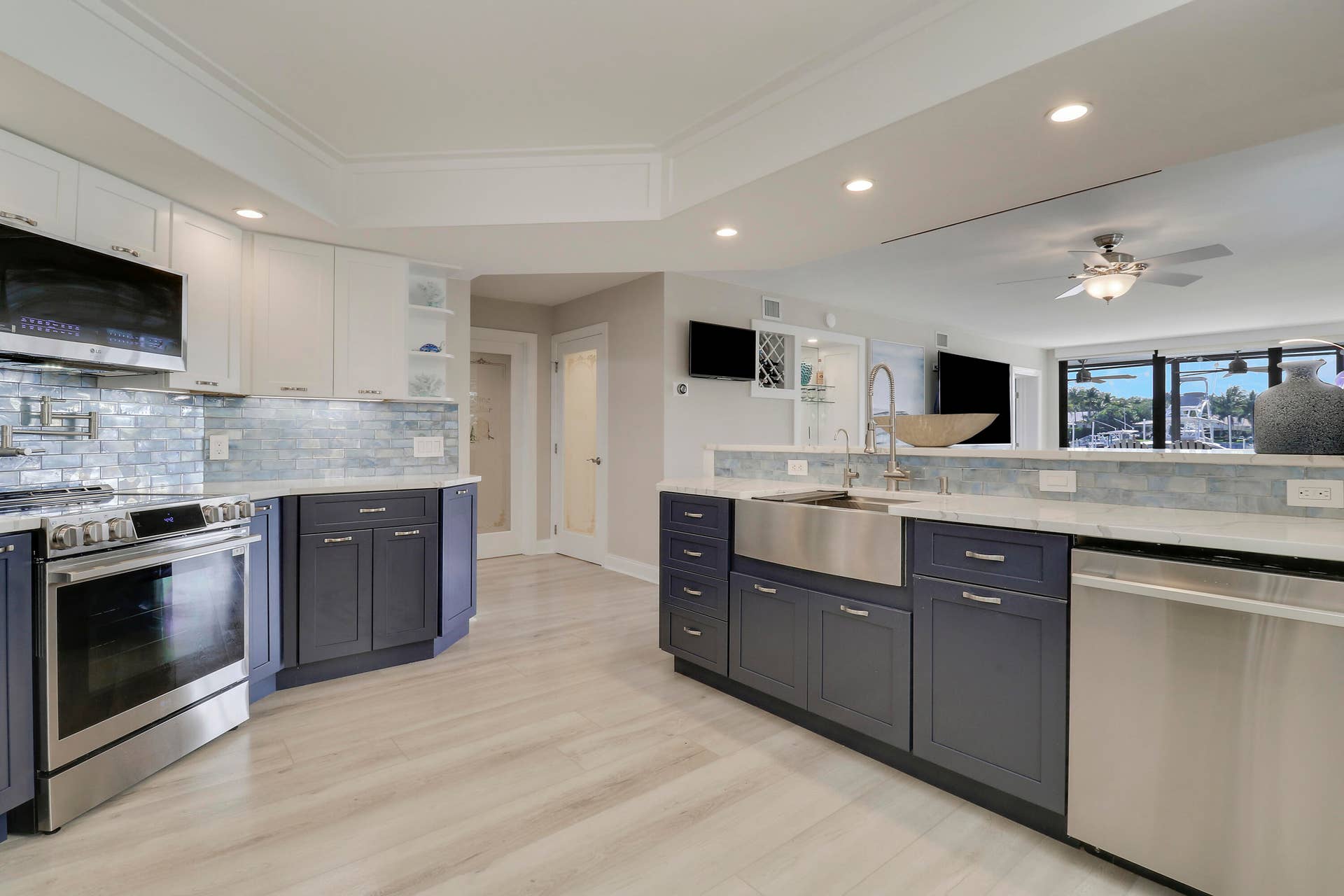 515 Bay Colony Drive N, Juno Beach, FL 33408 Kitchen