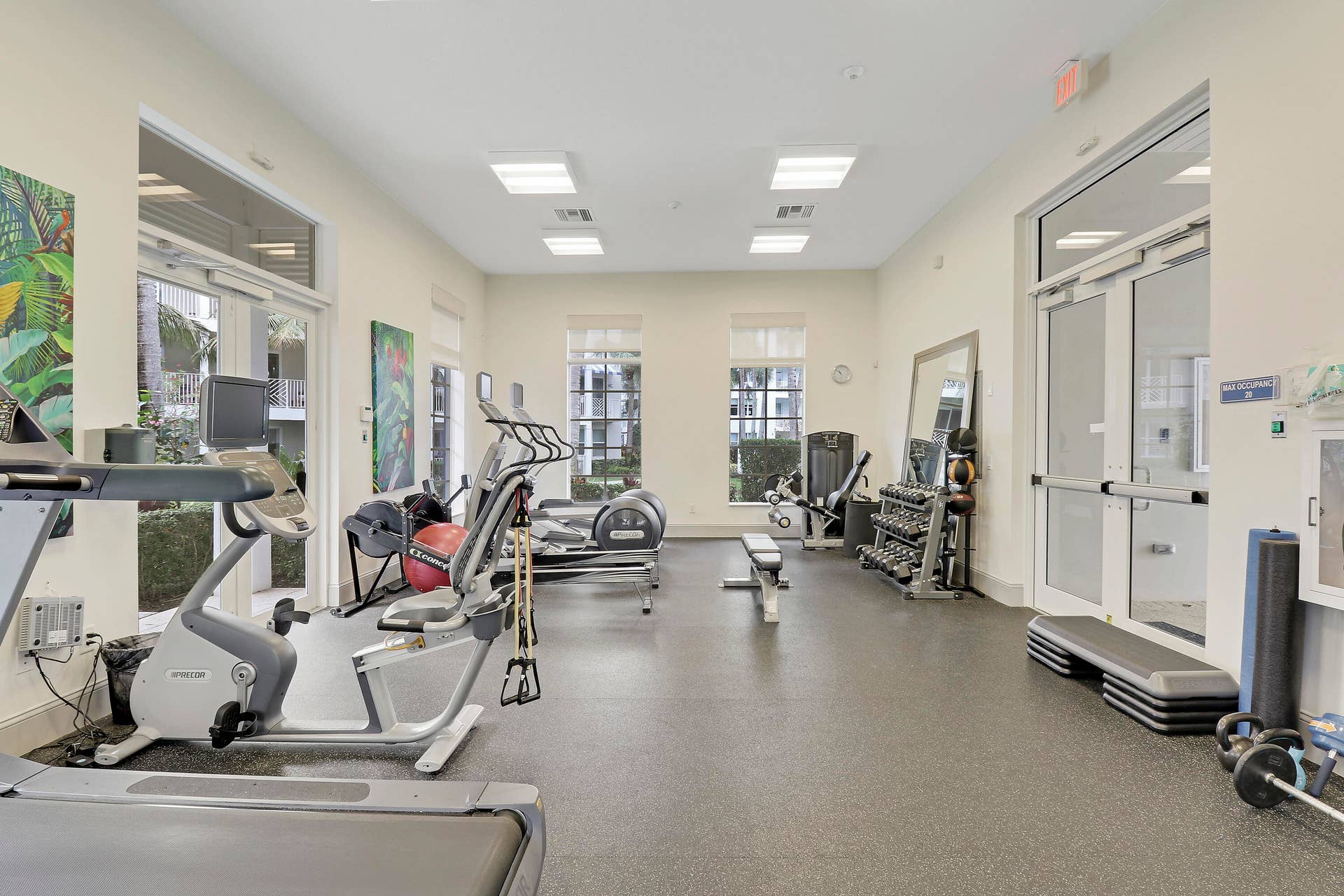 515 Bay Colony Drive N, Juno Beach, FL 33408 Fitness Room