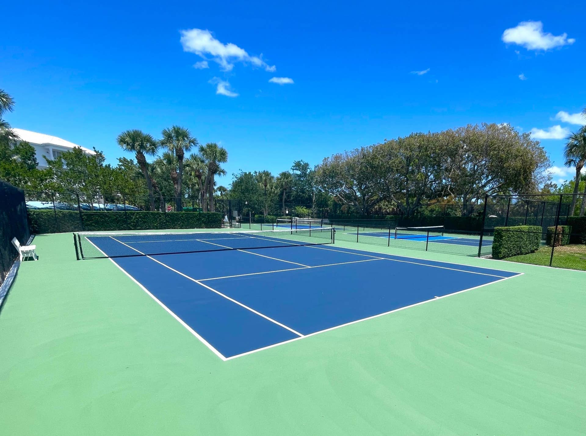 515 Bay Colony Drive N, Juno Beach, FL 33408 Tennis Courts