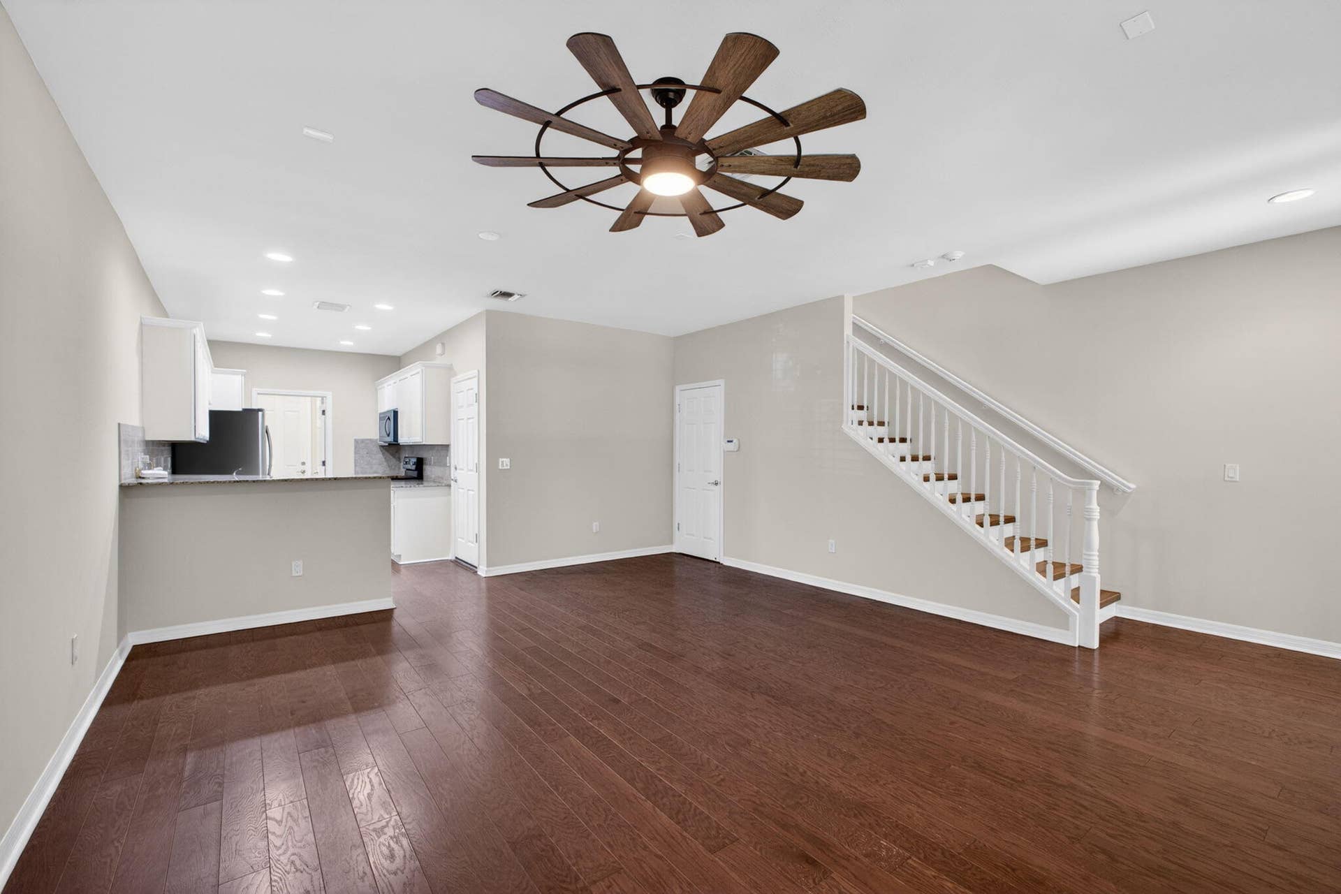 1126 Dakota Drive, Jupiter, FL 33458 Living Room - Dining Area