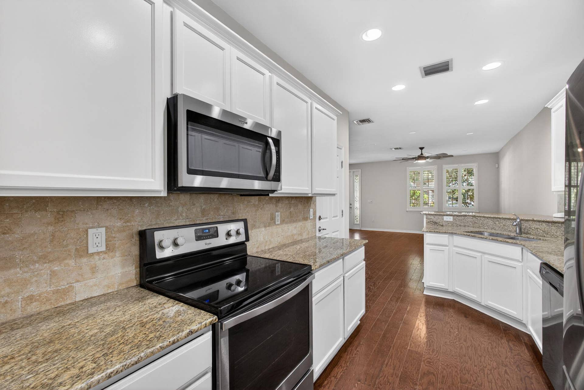 1126 Dakota Drive, Jupiter, FL 33458 Kitchen - 3