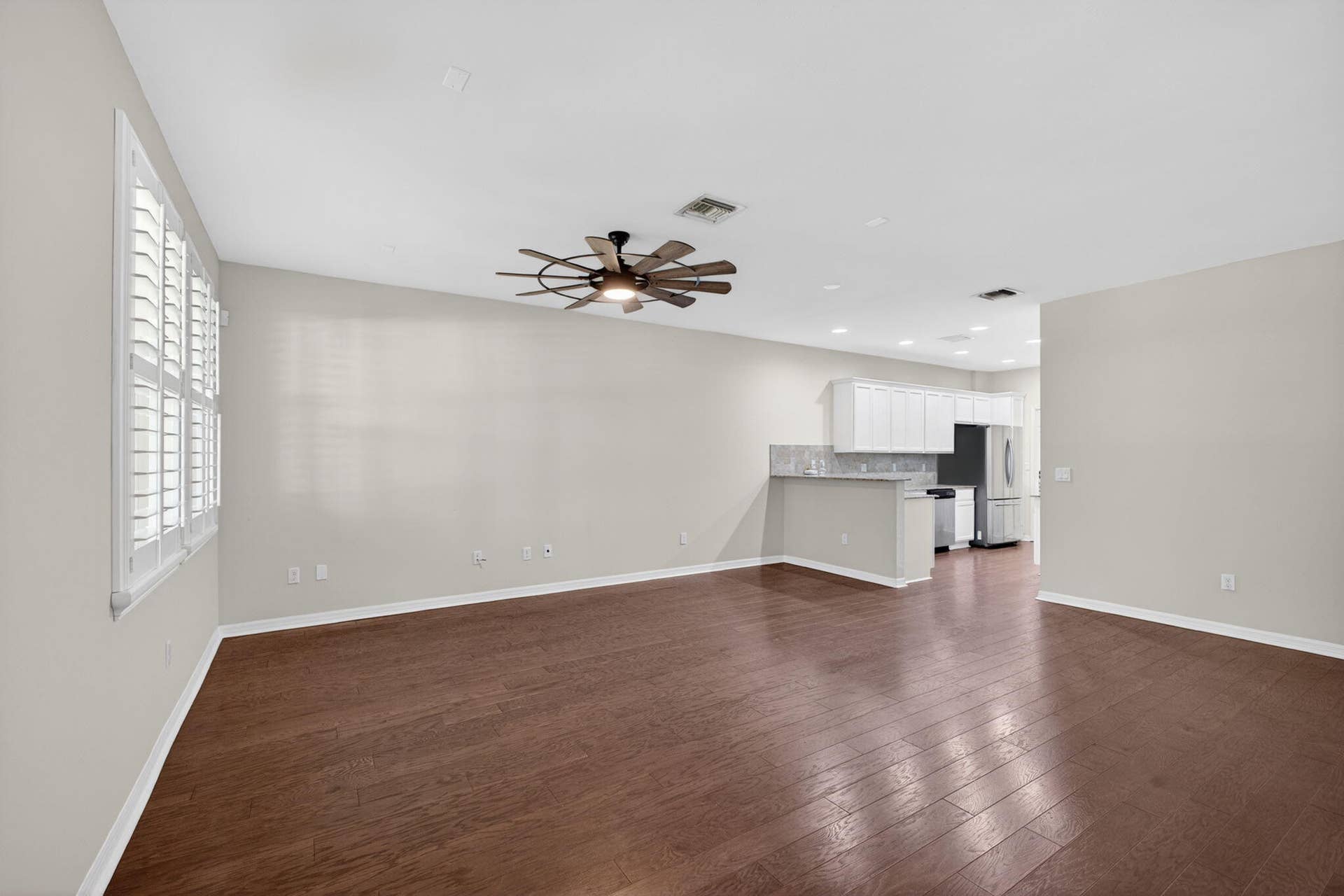 1126 Dakota Drive, Jupiter, FL 33458 Living Room 2