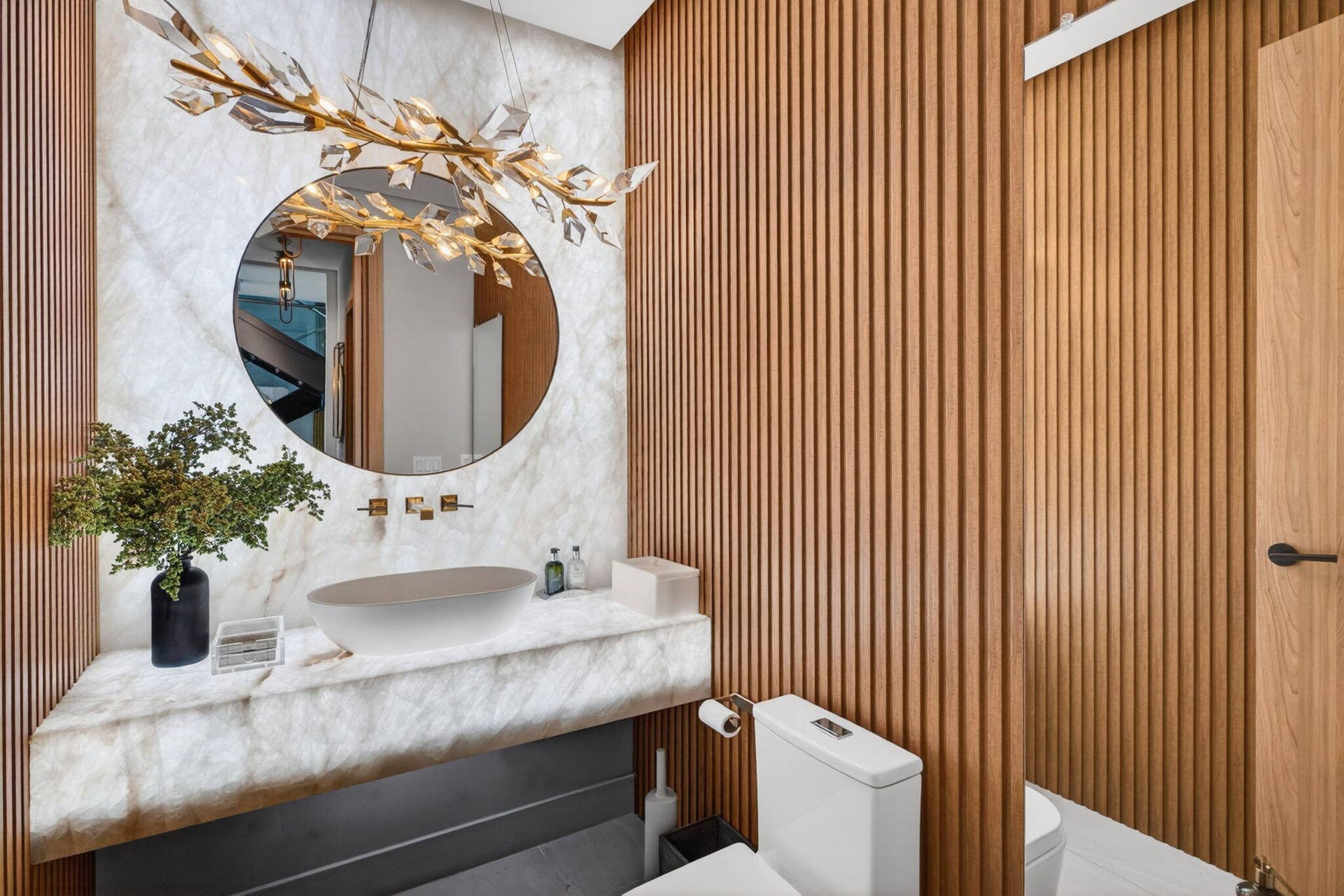 041 - Designer Powder Room