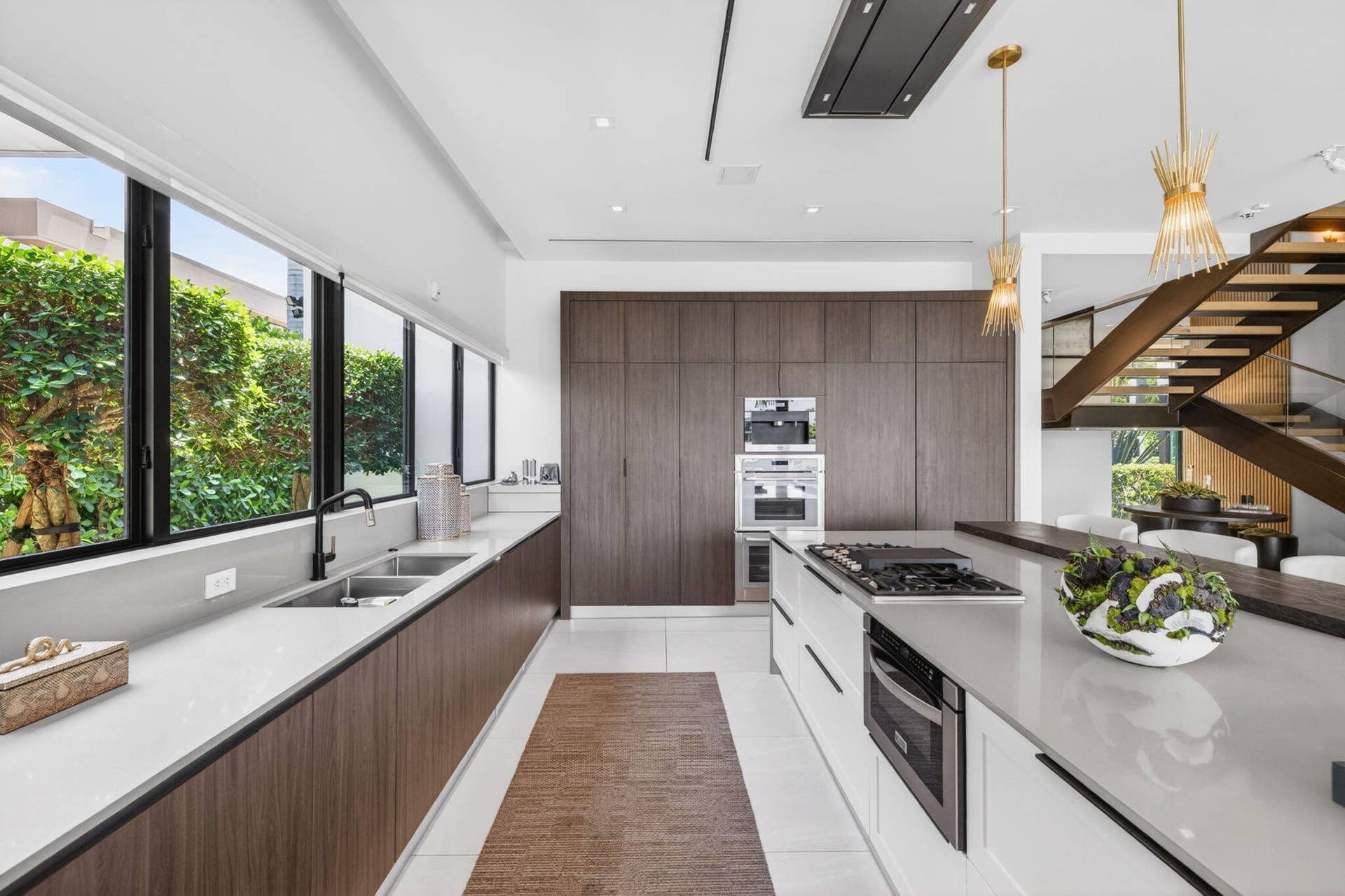 031 - Culinary Kitchen & Window Line