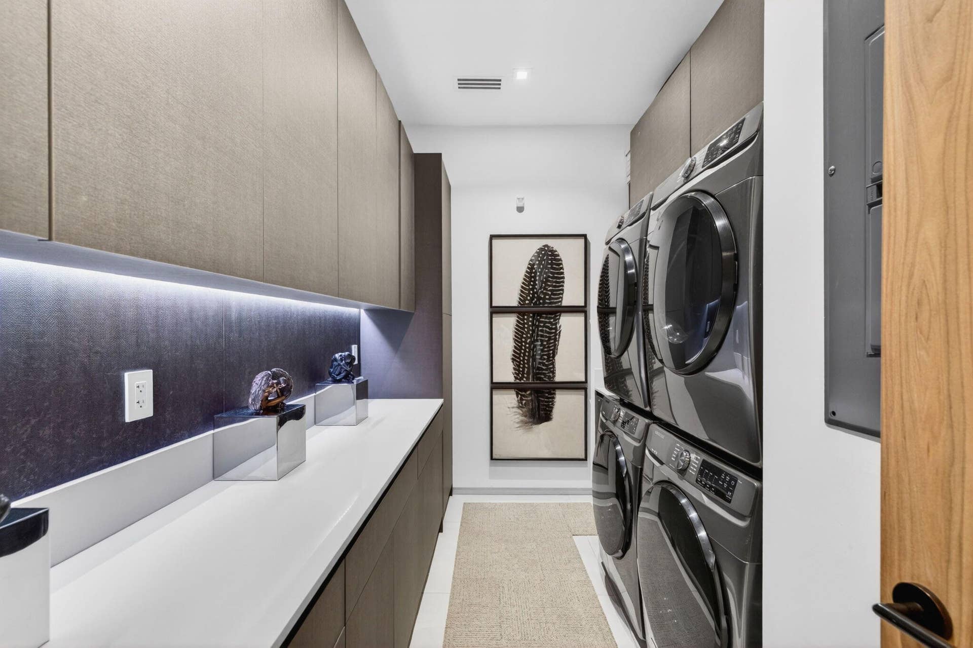 095 - Laundry Room