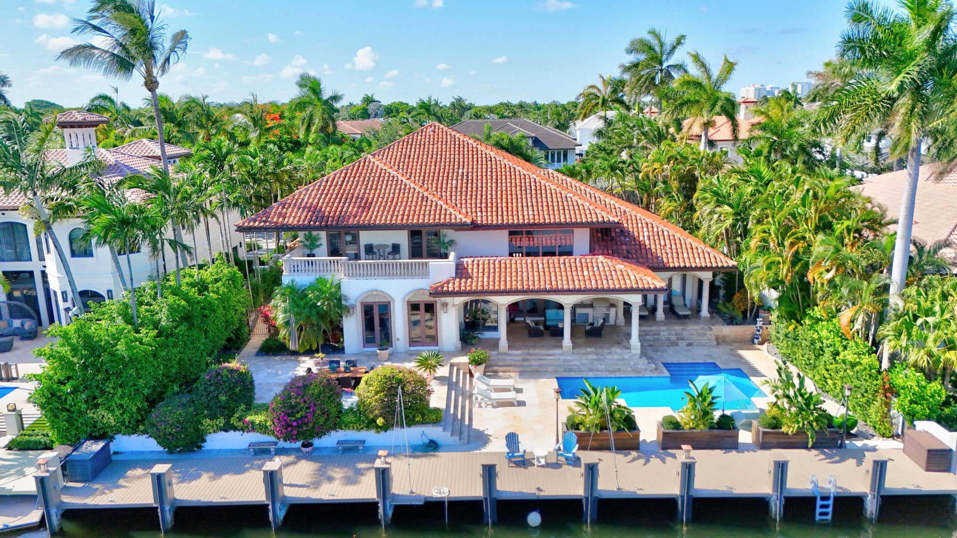 2740 NE 17th Street, Fort Lauderdale, FL 33305 Back water view