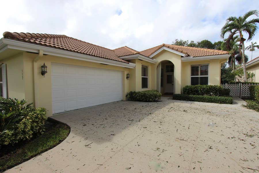 Property photo for 117 Hampton Circle, Jupiter, FL