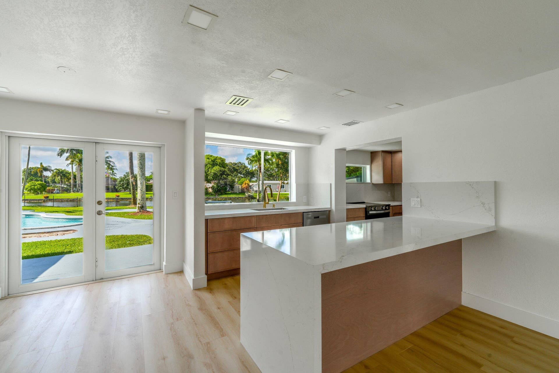 8946 SW 52nd Court, Cooper City, FL 33328 mrep_8946_SW_52_St_Cooper_City_Fl_-33