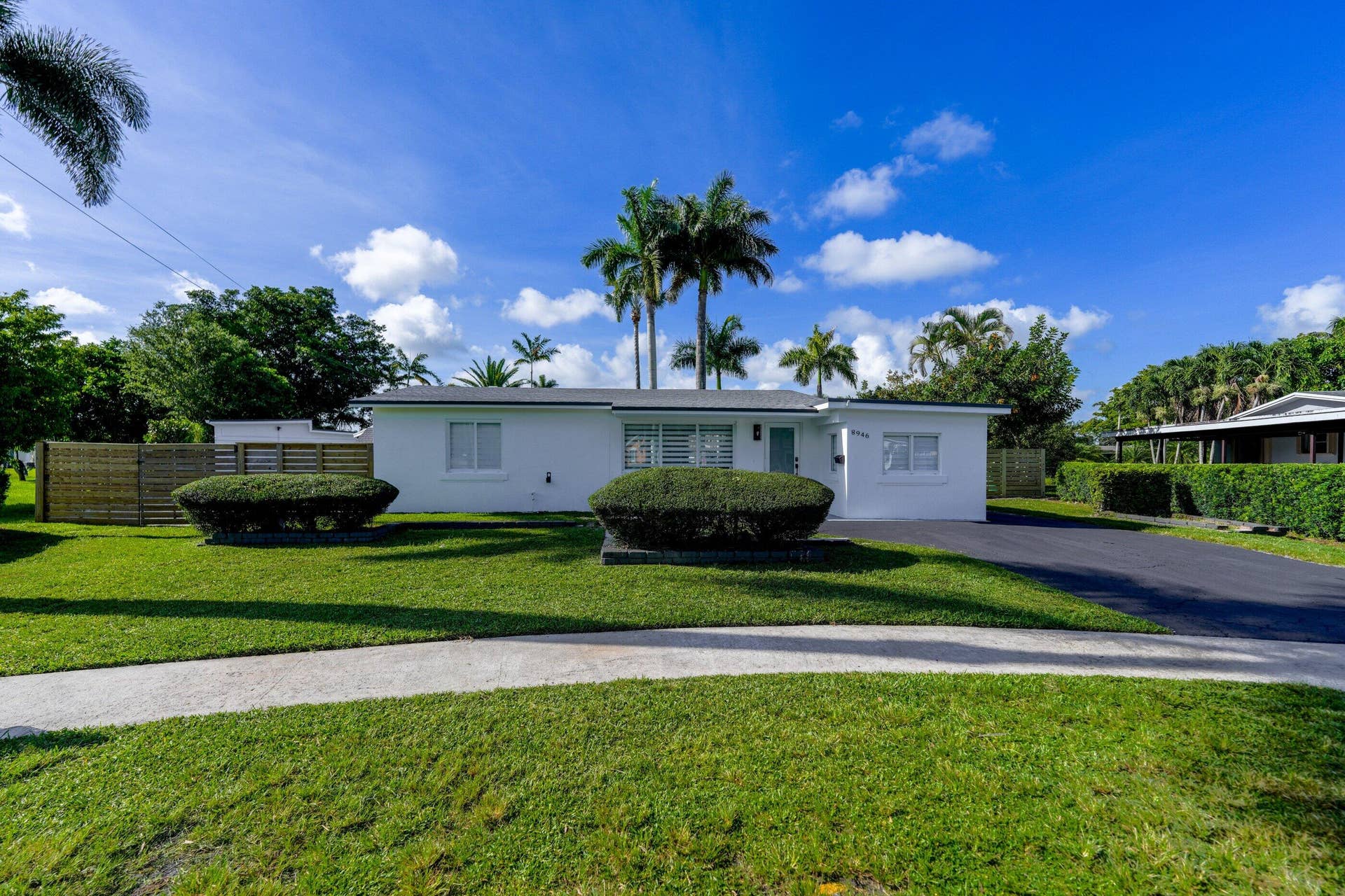 8946 SW 52nd Court, Cooper City, FL 33328 mrep_8946_SW_52_St_Cooper_City_Fl_-69