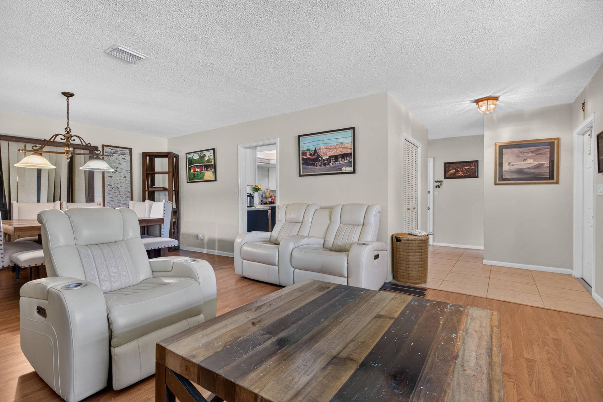 7501 NW 6th Street, Plantation, FL 33317 30-web-or-mls-7501-8960