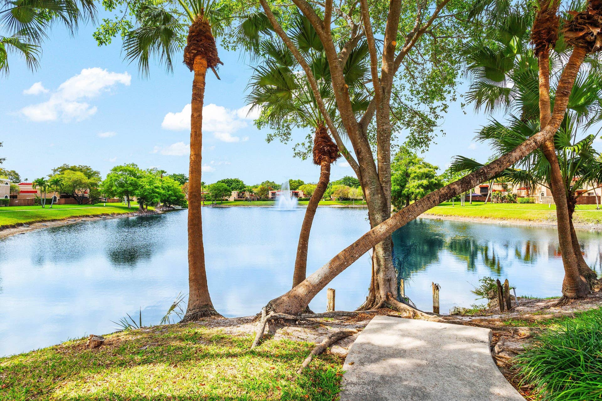 8122 Thames Boulevard, #C, Boca Raton, FL 33433 Community Amenities
