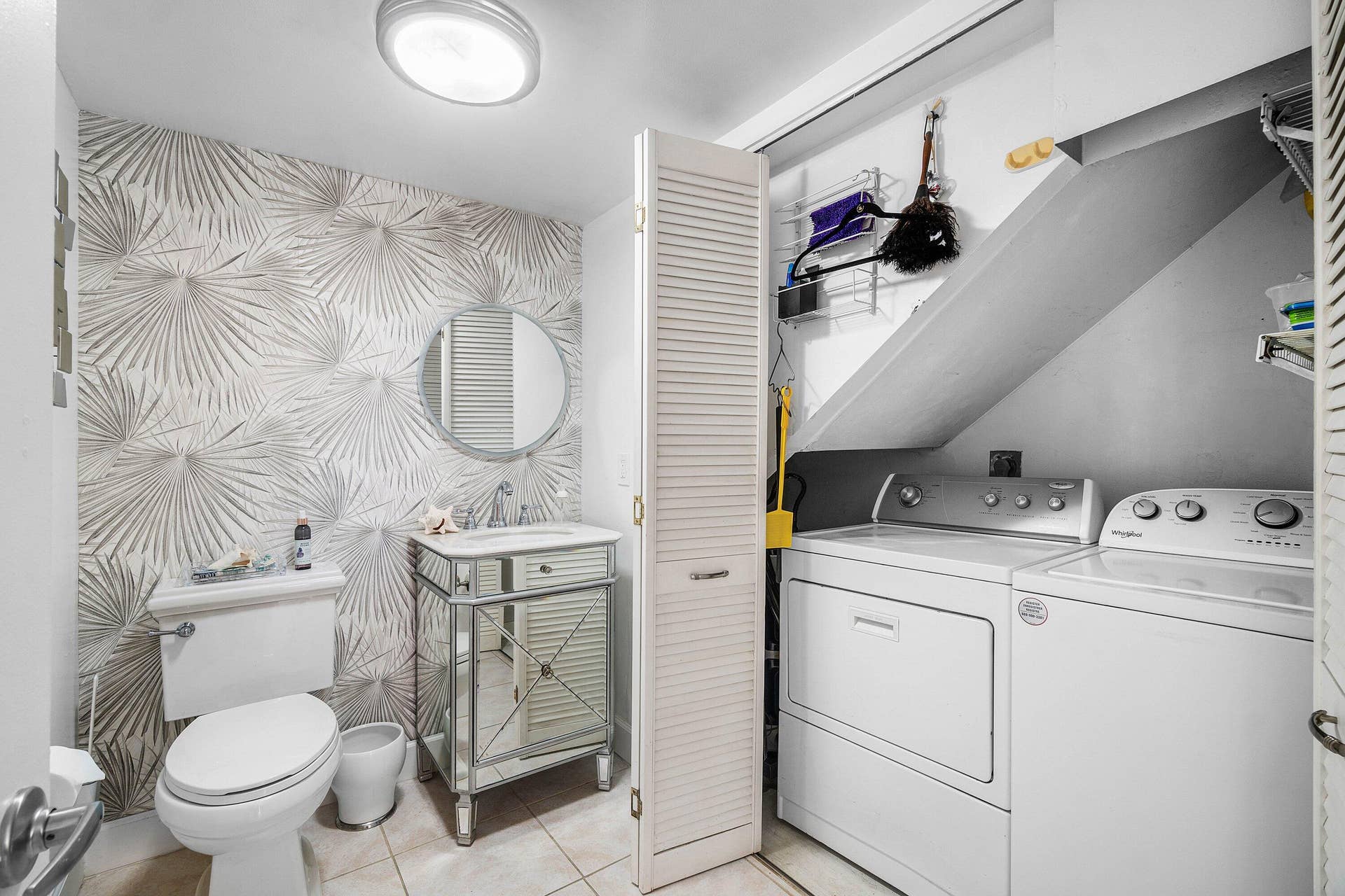8122 Thames Boulevard, #C, Boca Raton, FL 33433 Half Bath & Laundry