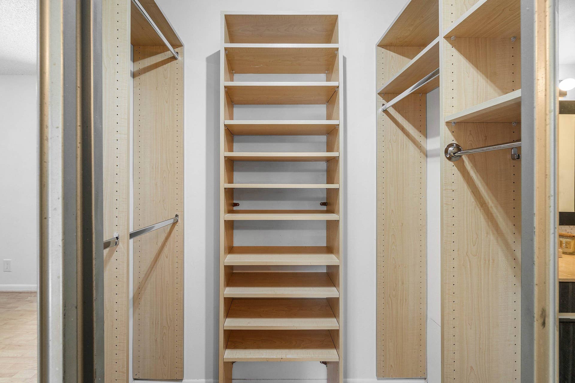 8122 Thames Boulevard, #C, Boca Raton, FL 33433 Primary Closet