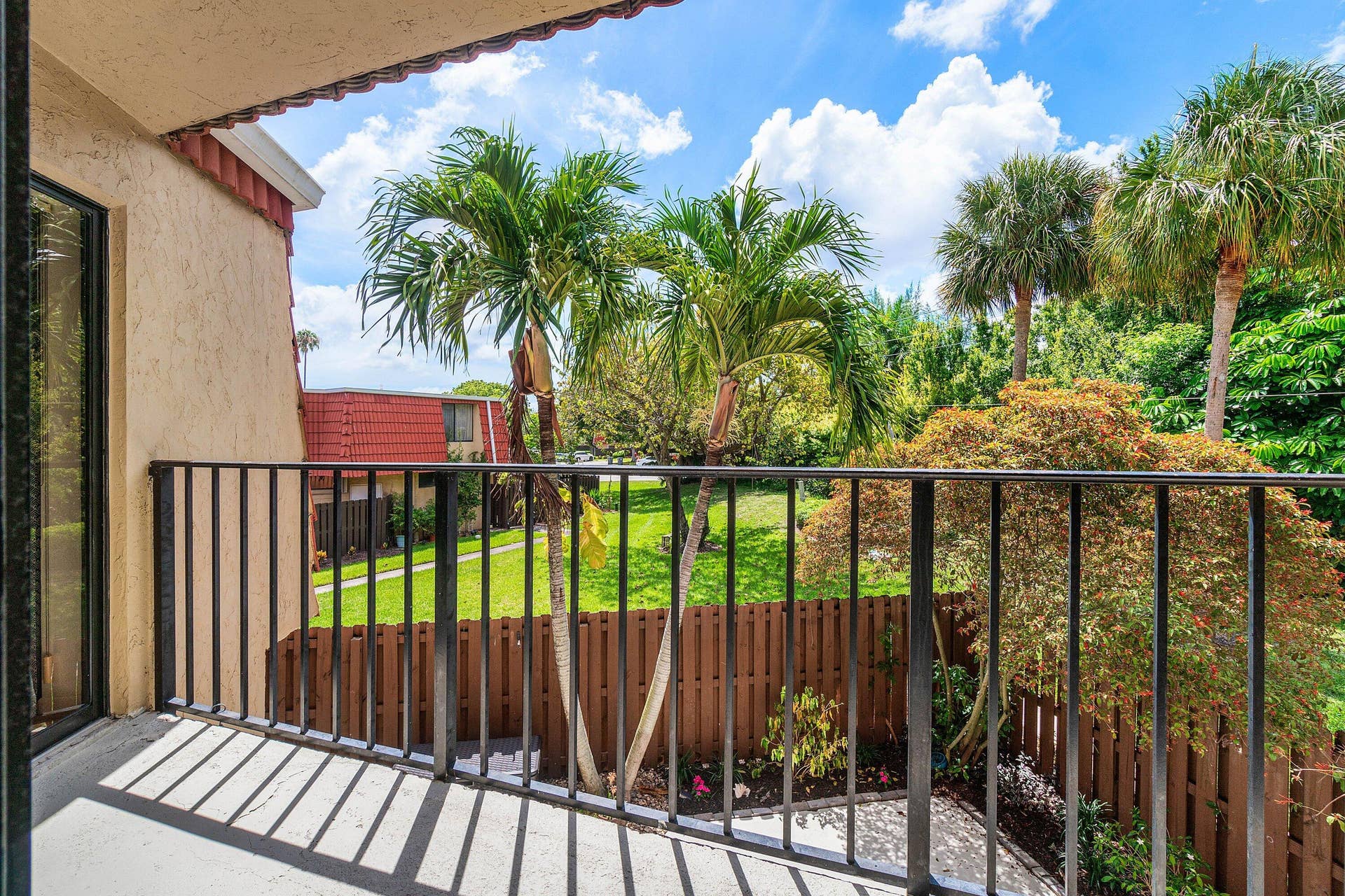 8122 Thames Boulevard, #C, Boca Raton, FL 33433 Second floor Balcony