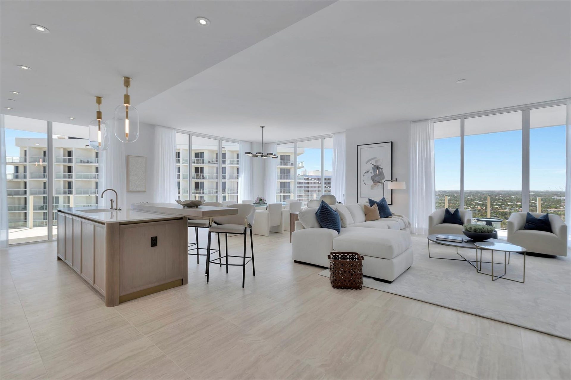 525 N Fort Lauderdale Beach Boulevard, #1903, Fort Lauderdale, FL 33304 Photo 14