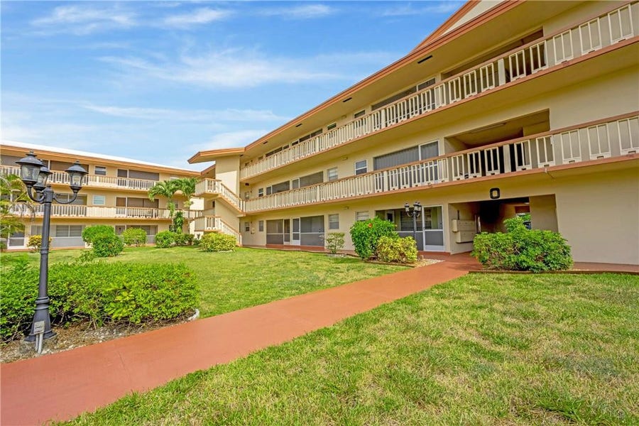 Property photo for 5300 Washington Street, #108d, Hollywood, FL