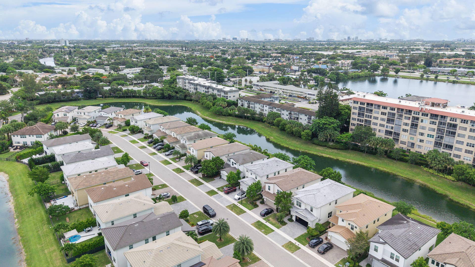 1070 Veleiros Boulevard, Deerfield Beach, FL 33064 Aerial