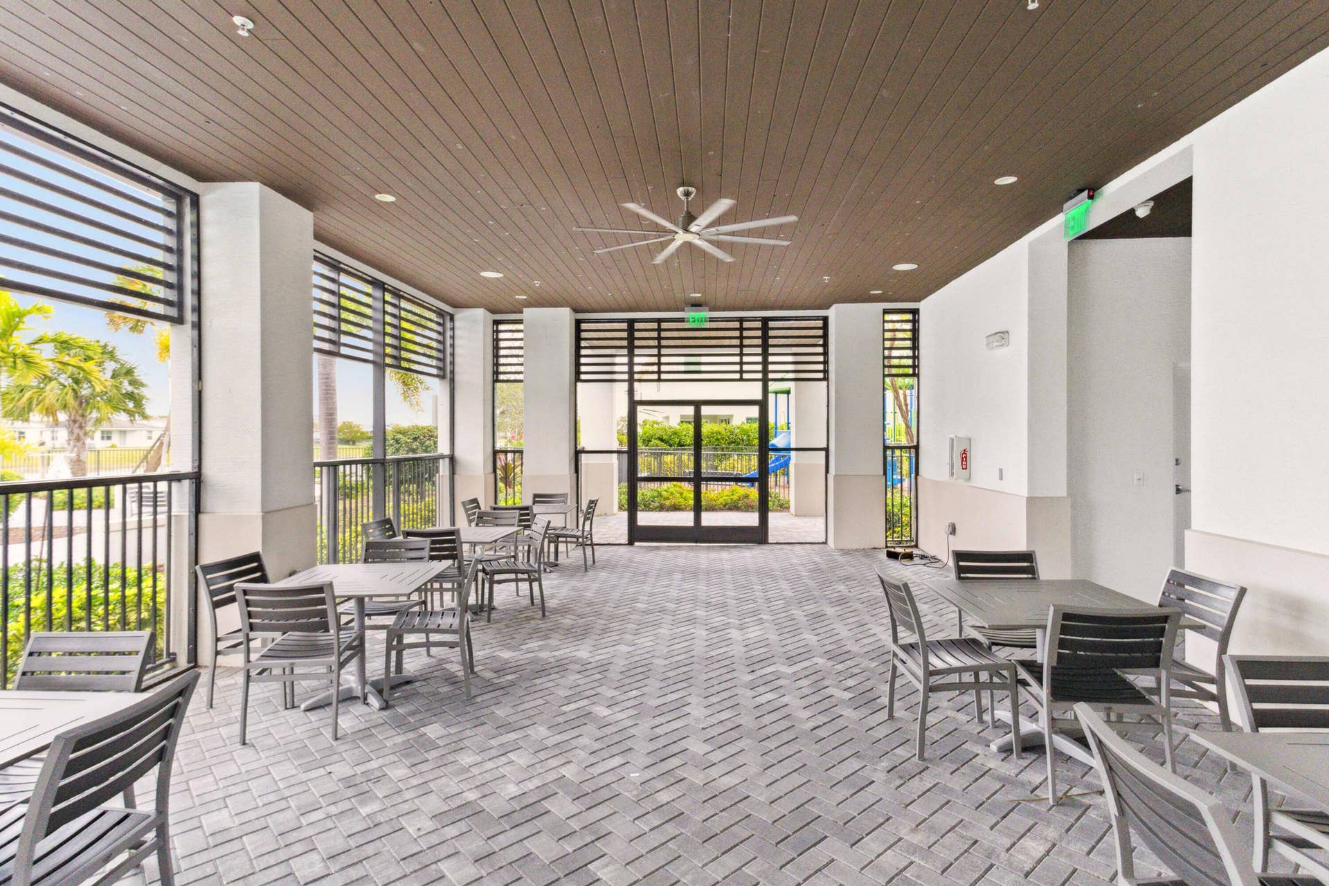 1070 Veleiros Boulevard, Deerfield Beach, FL 33064 Clubhouse