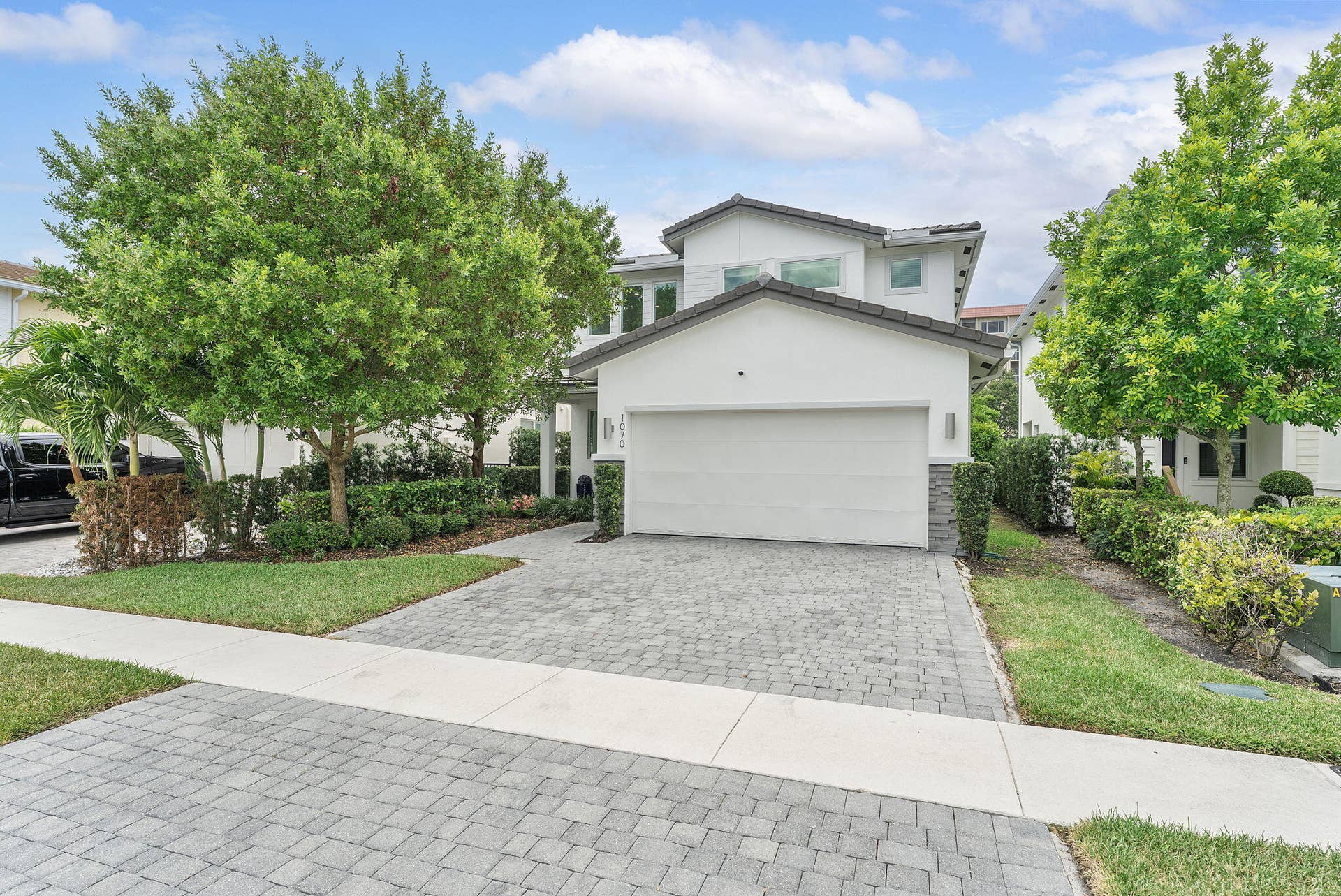 1070 Veleiros Boulevard, Deerfield Beach, FL 33064 Welcome Home!