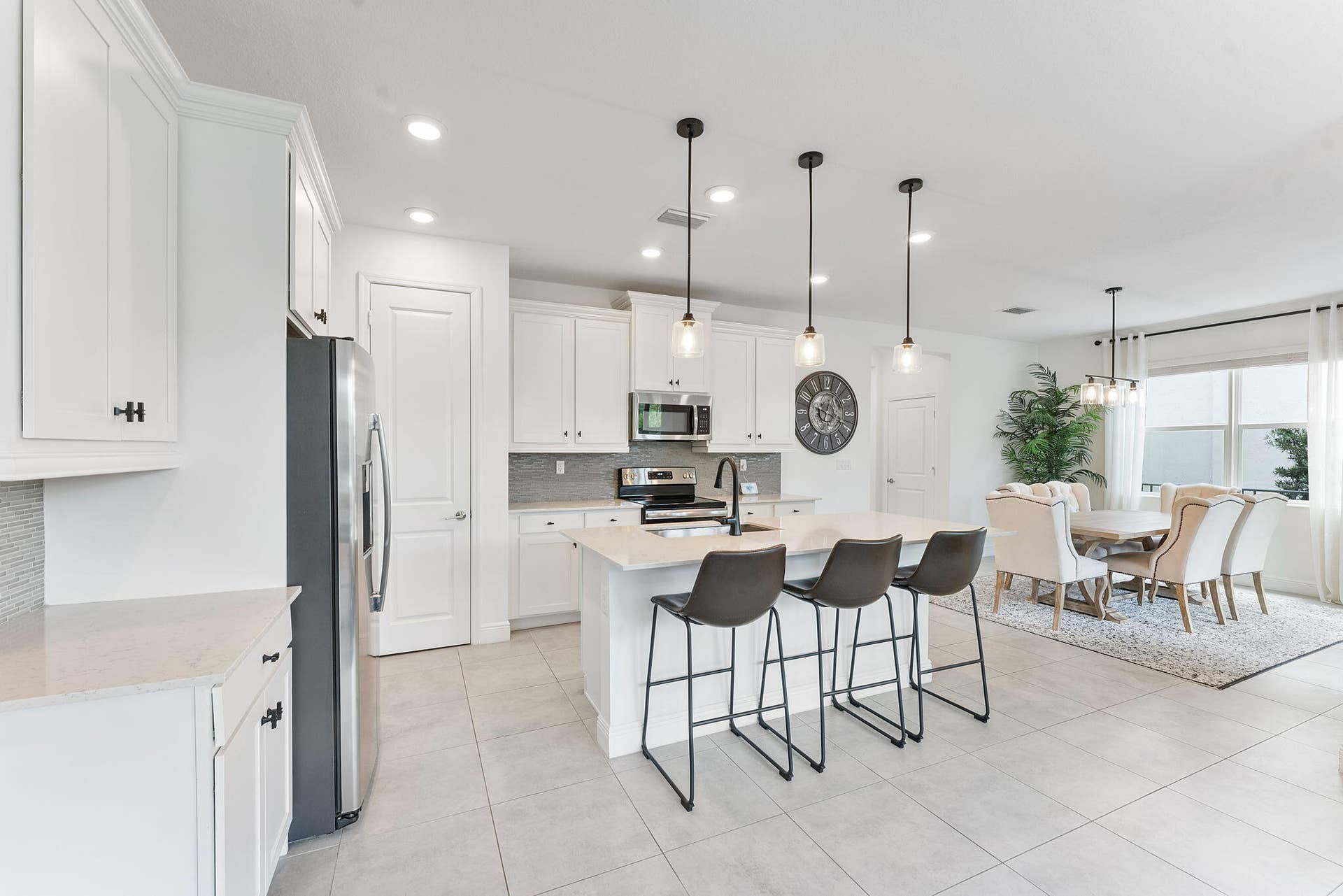 1070 Veleiros Boulevard, Deerfield Beach, FL 33064 Kitchen