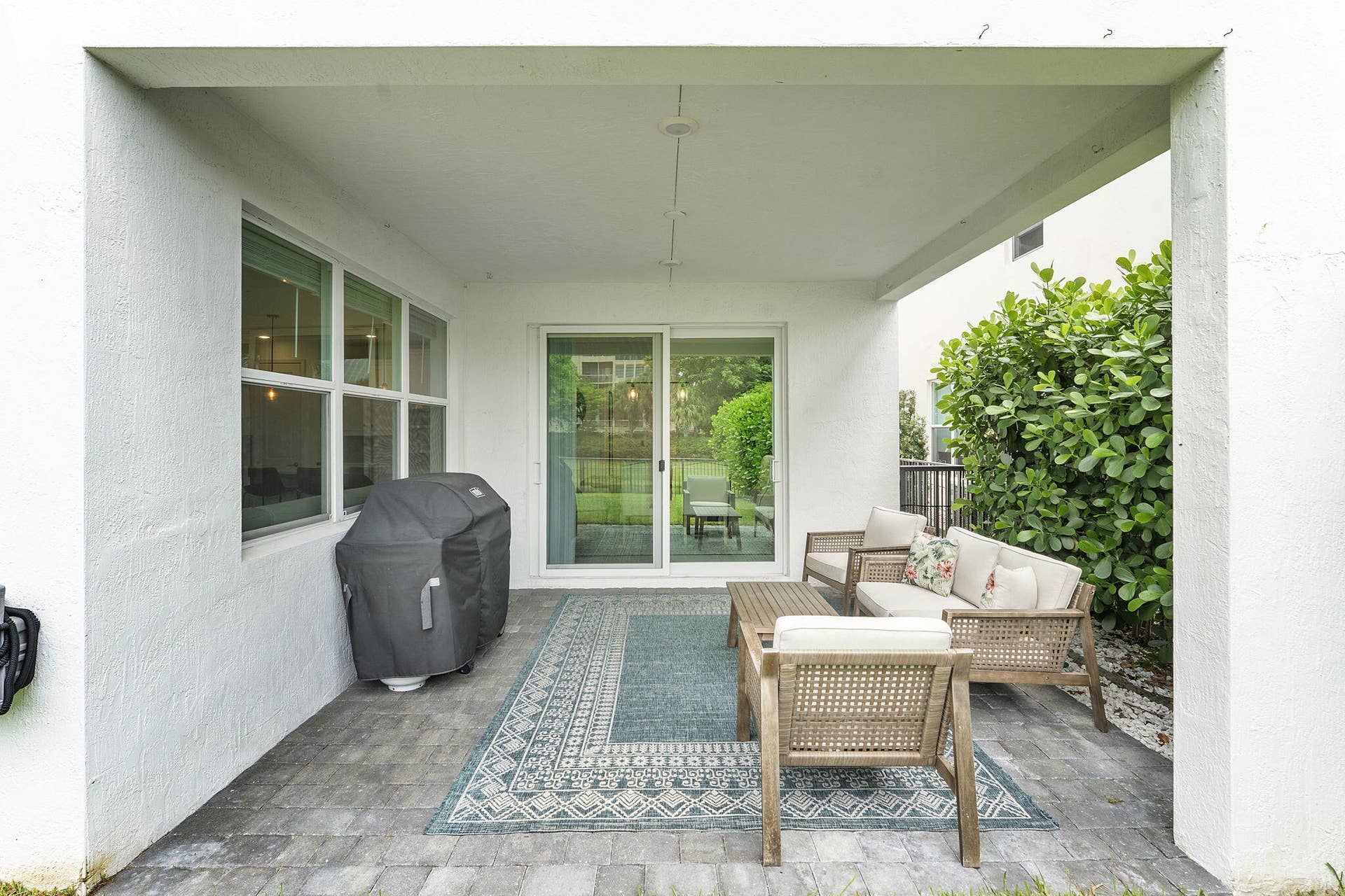 1070 Veleiros Boulevard, Deerfield Beach, FL 33064 Patio