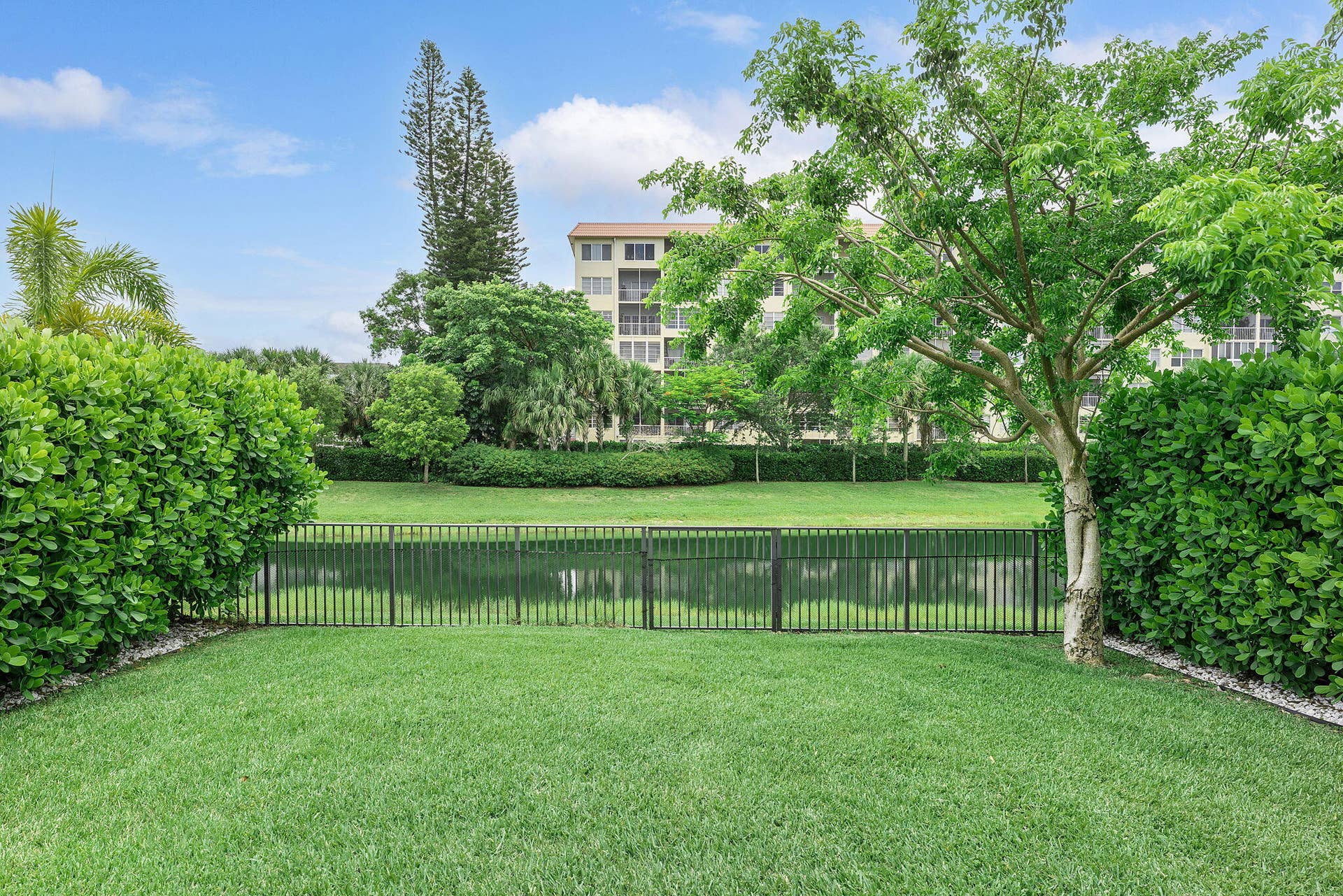 1070 Veleiros Boulevard, Deerfield Beach, FL 33064 Spacious Backyard
