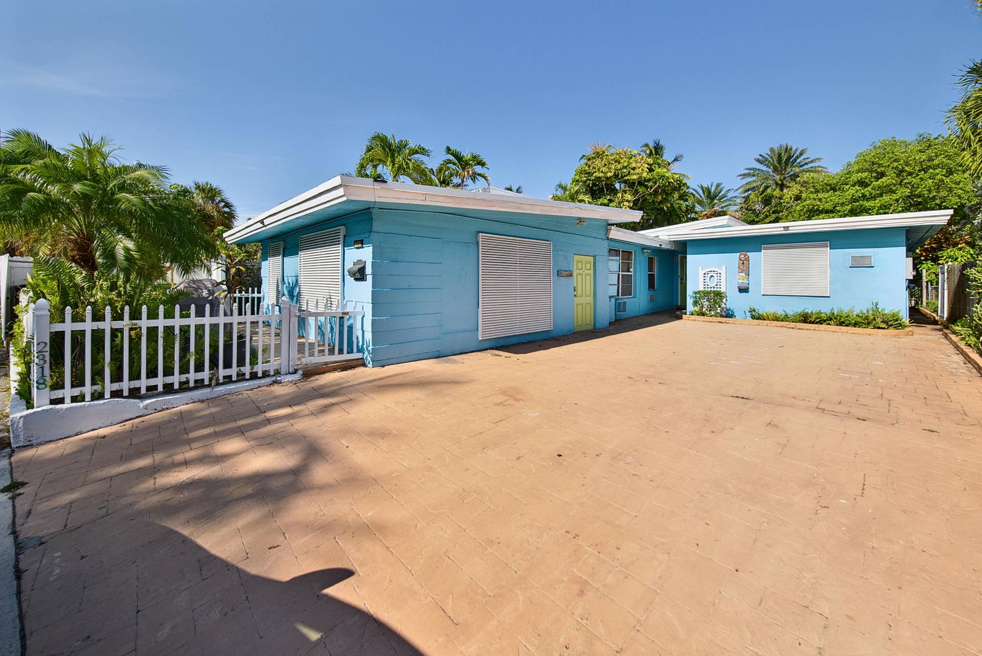 2318 N Ocean Blvd