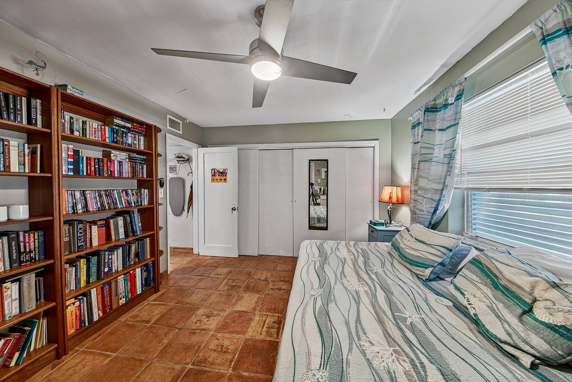 3/2, Bedroom 2