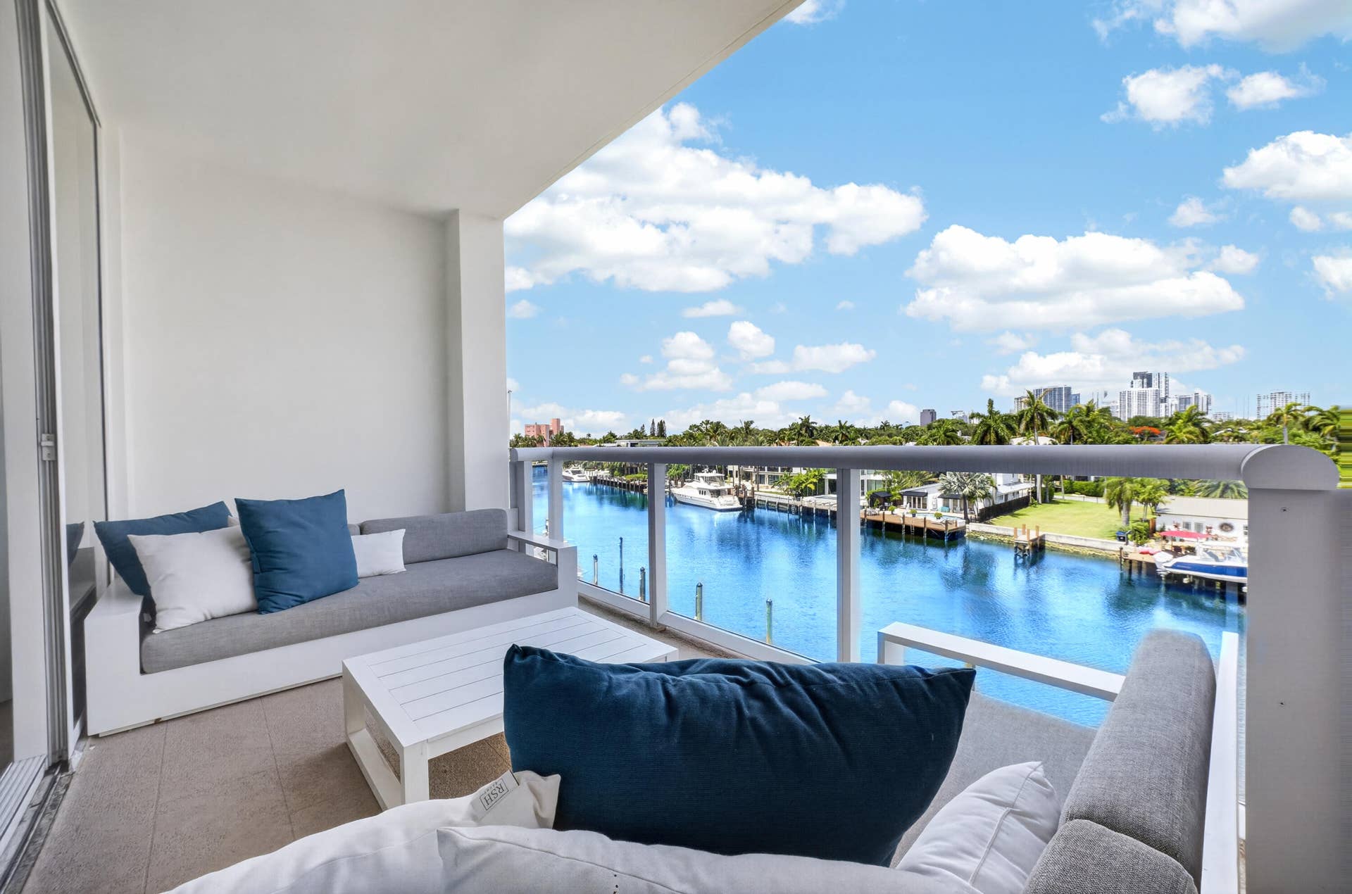 45 Hendricks Isle, #403, Fort Lauderdale, Fort Lauderdale, FL 33301 45hendricksisle (51)