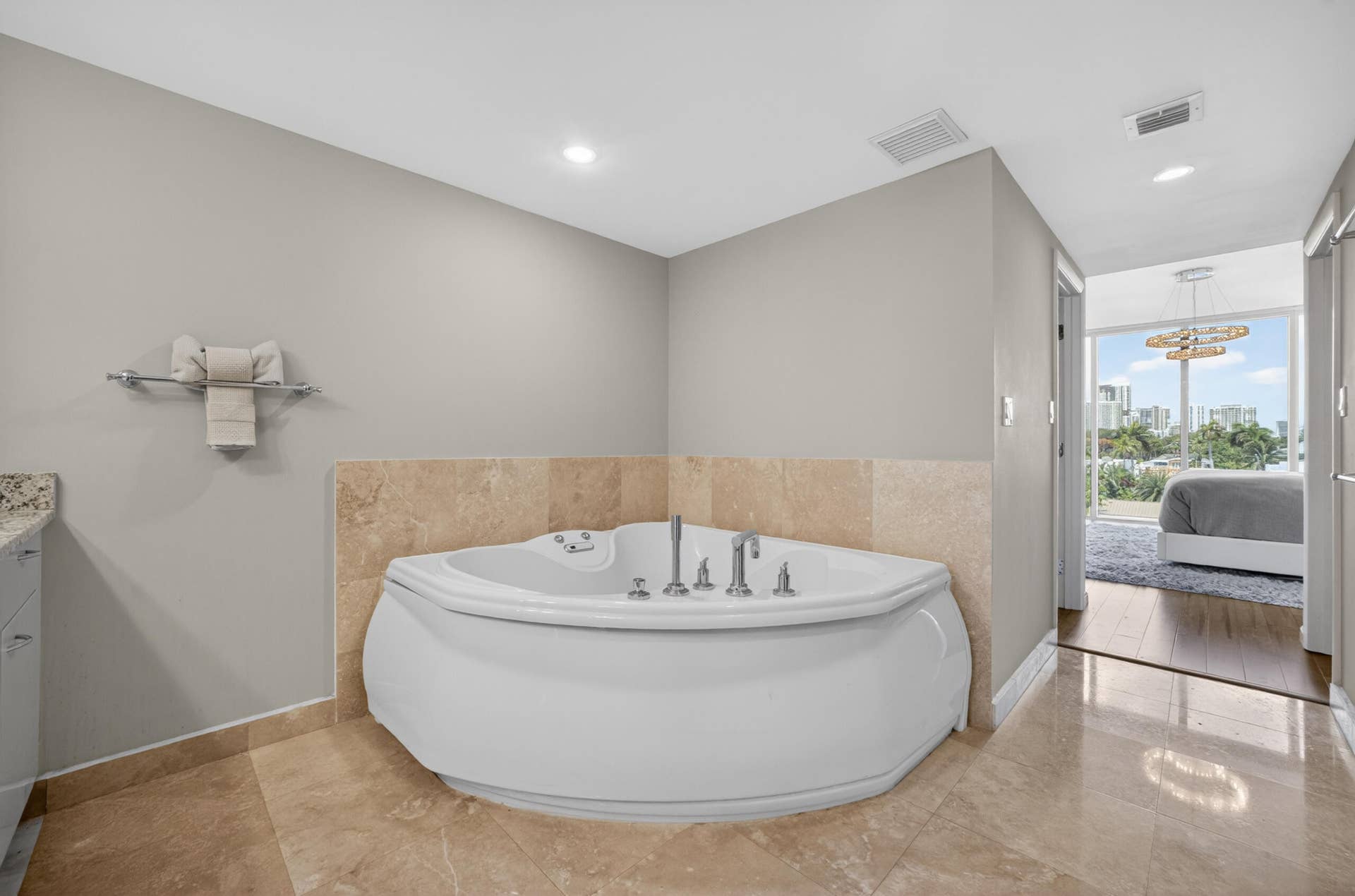 45 Hendricks Isle, #403, Fort Lauderdale, Fort Lauderdale, FL 33301 45hendricksisle (41)