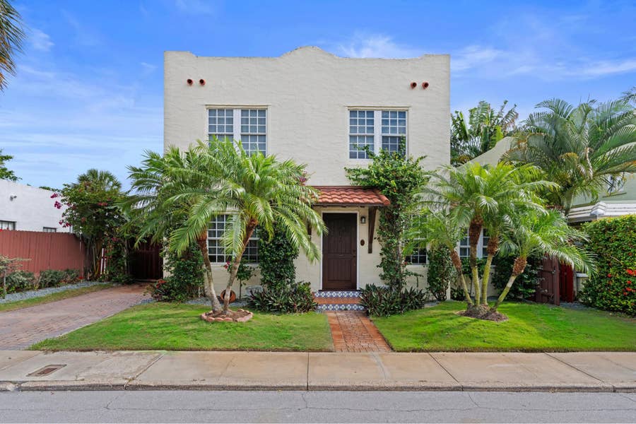 Property photo for 217 Lytton Court, West Palm Beach, FL