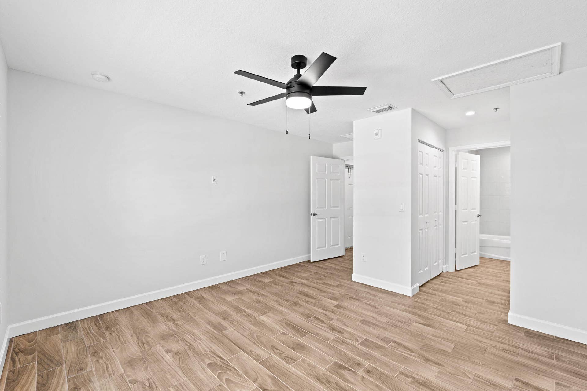 26-web-or-mls-A7406967