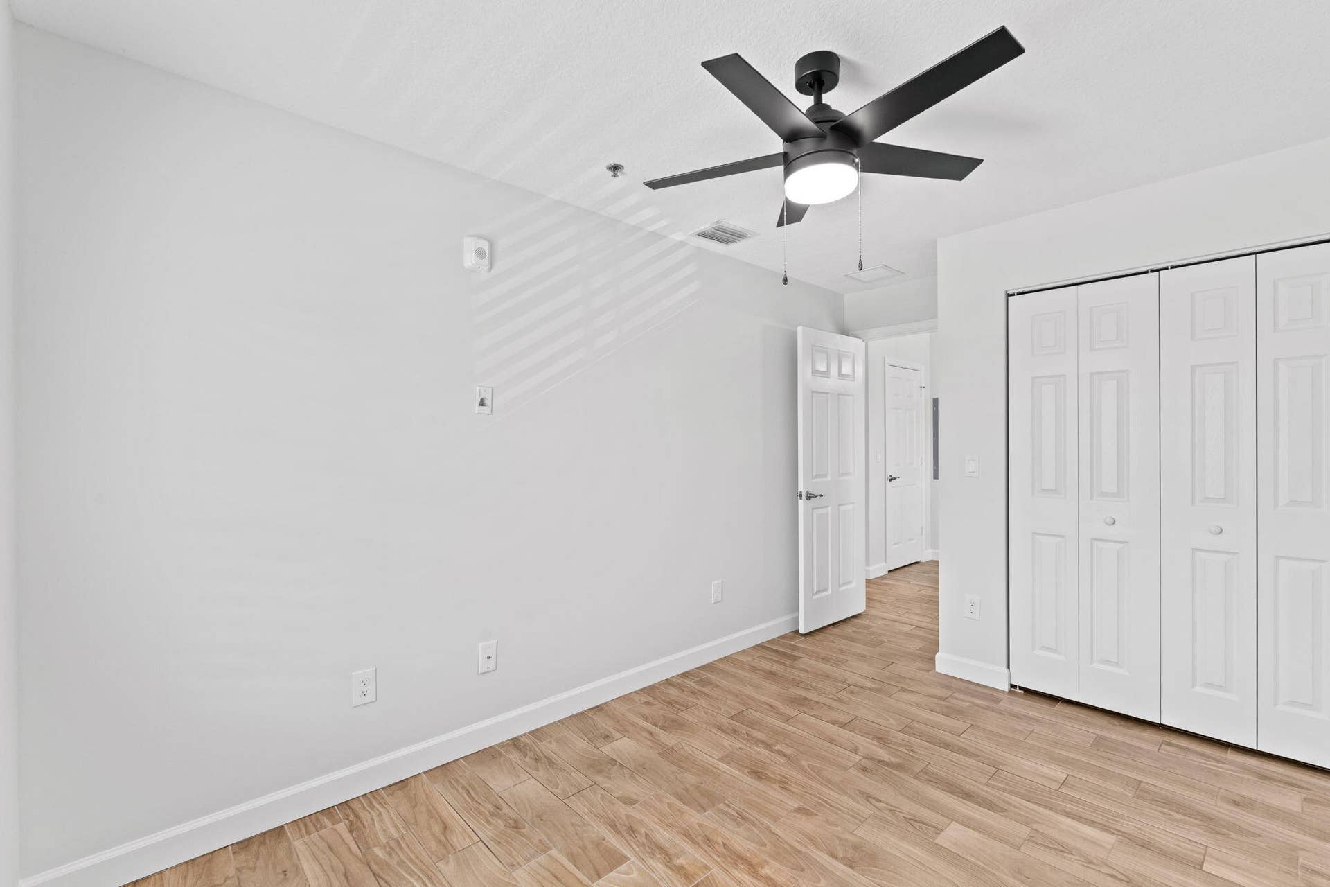 21-web-or-mls-A7406904