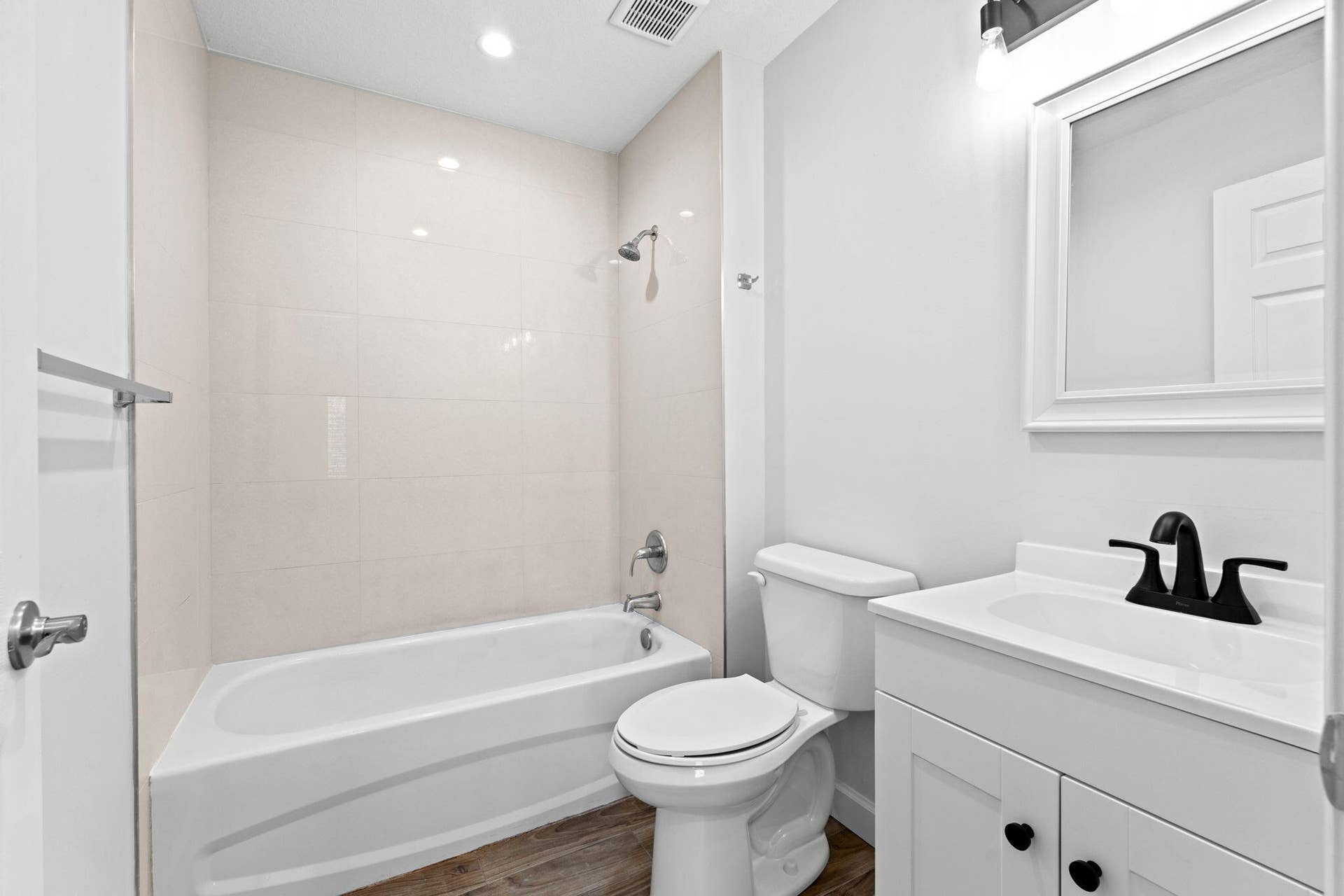 28-web-or-mls-A7406973