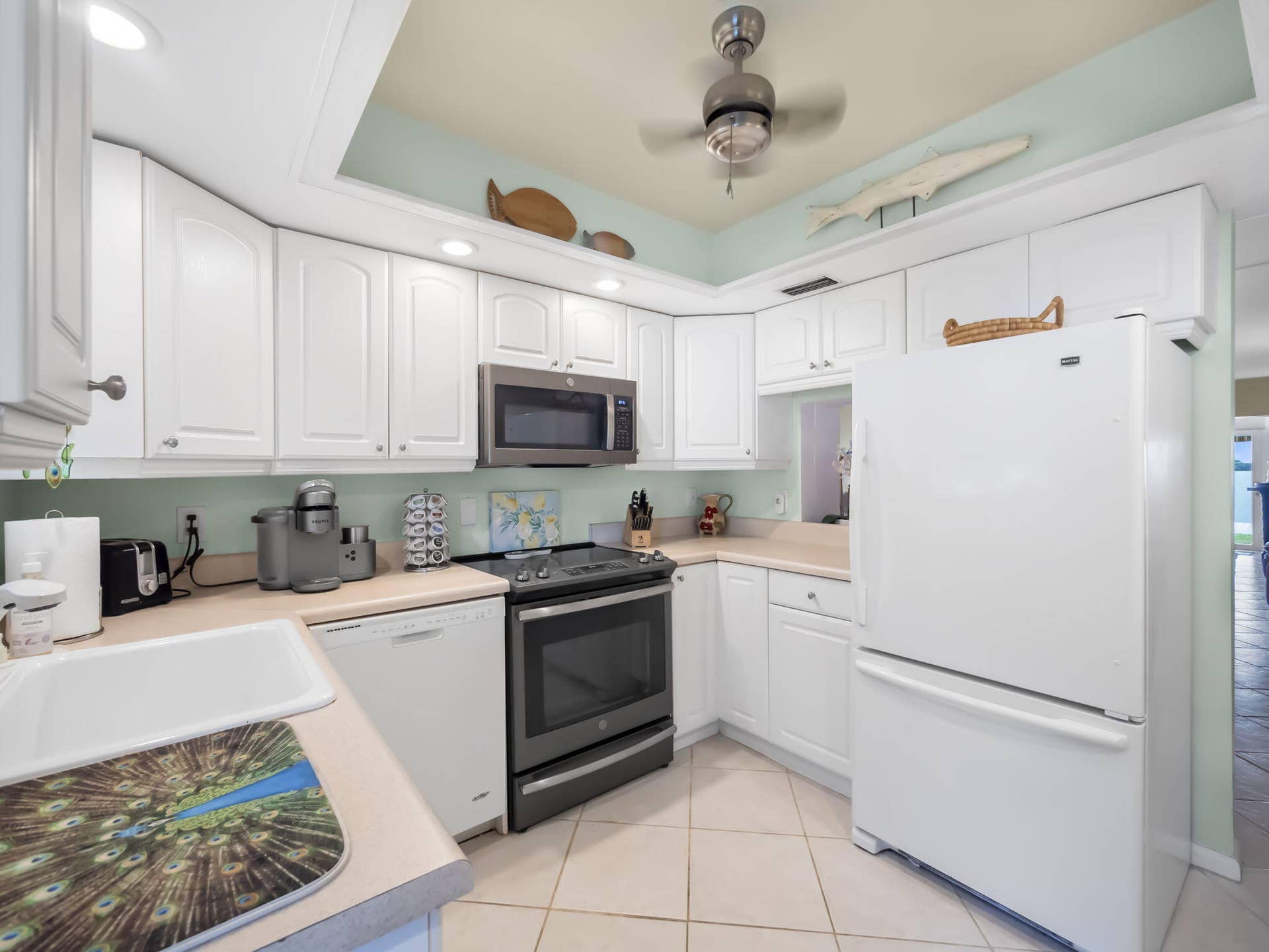 52 Yacht Club Drive, #103, North Palm Beach, FL 33408 52 Yacht Club Dr 103 North Palm Beach (7