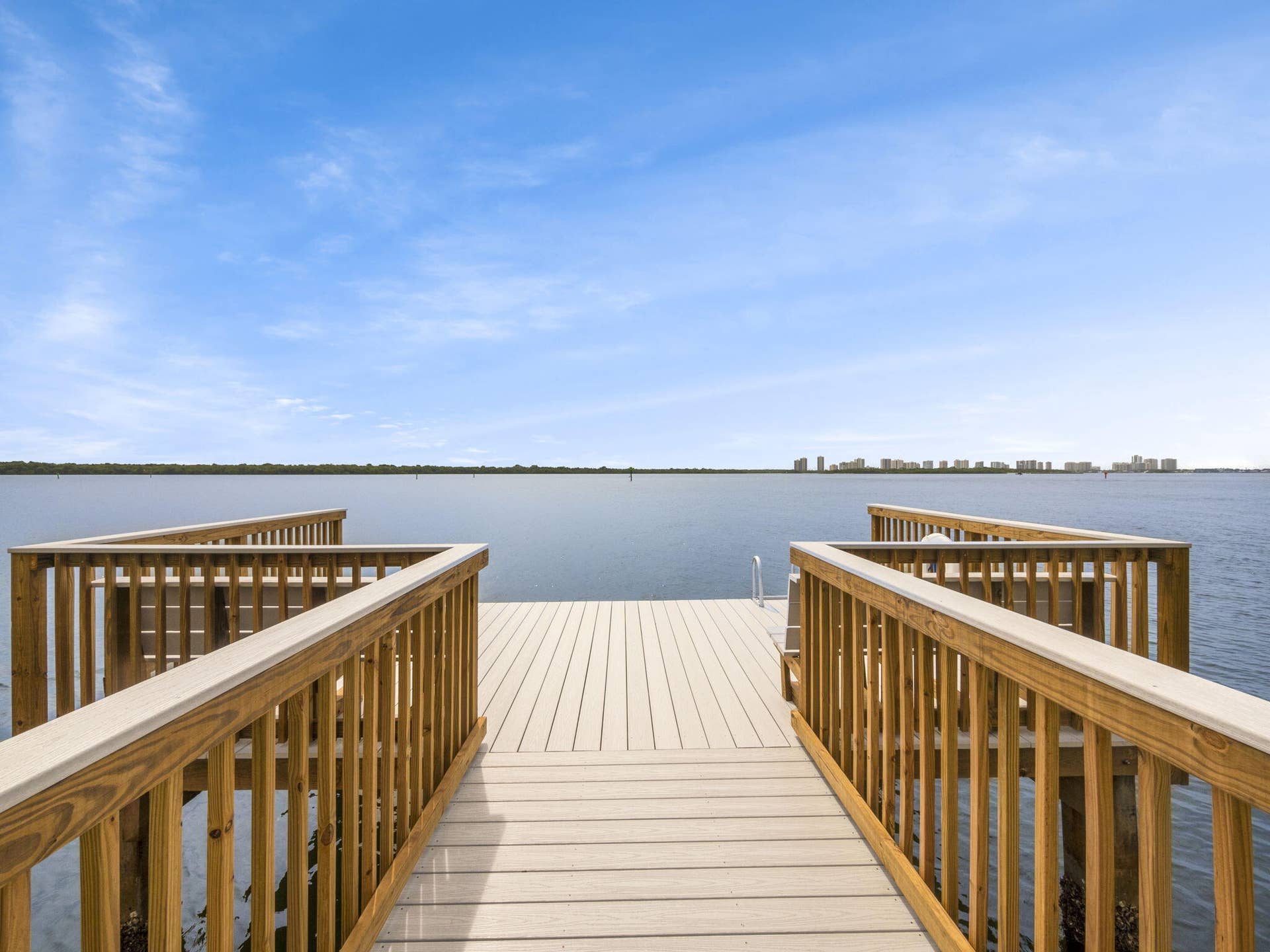 52 Yacht Club Drive, #103, North Palm Beach, FL 33408 52 Yacht Club Dr 103 North Palm Beach (2