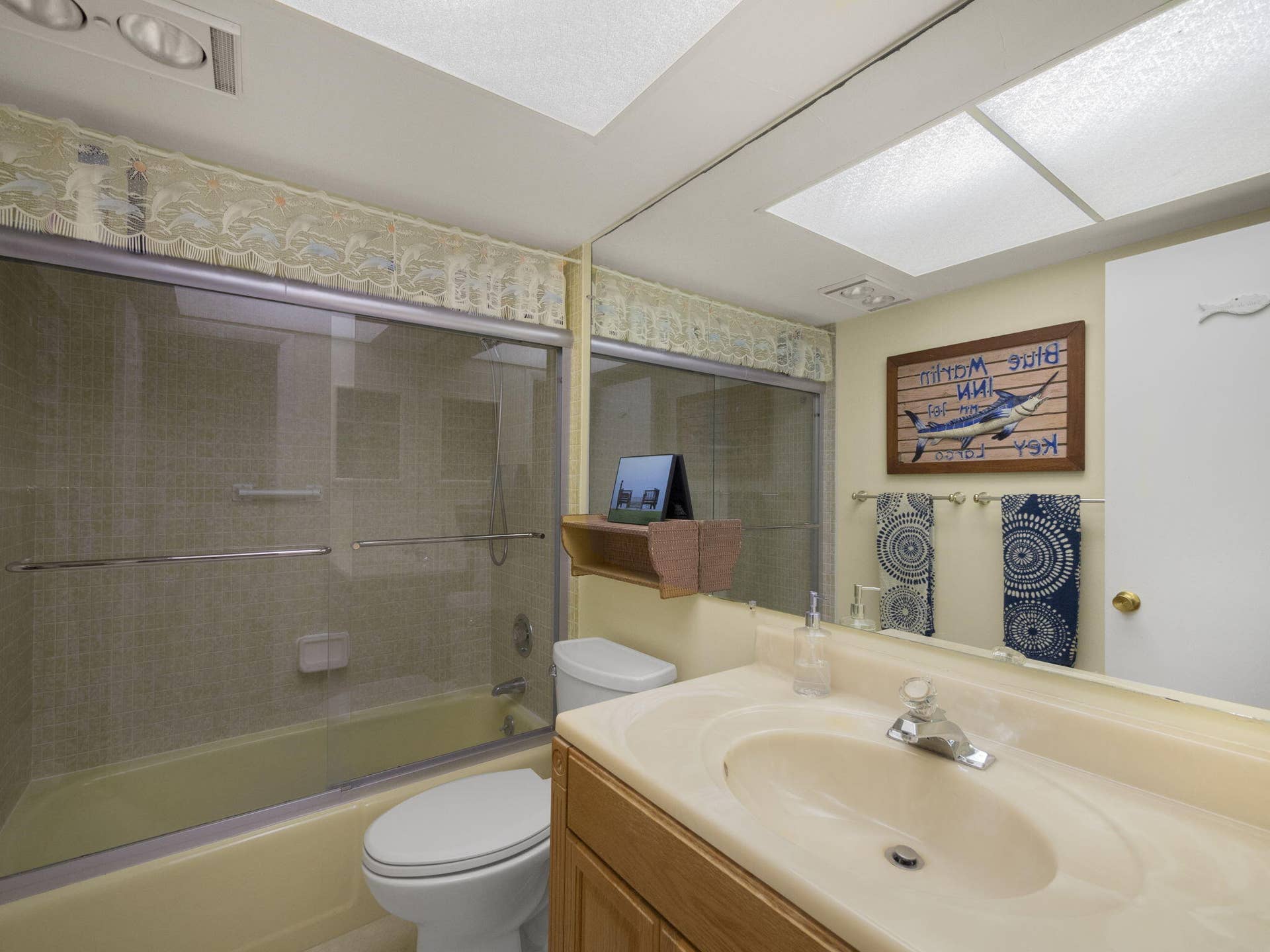 52 Yacht Club Drive, #103, North Palm Beach, FL 33408 52 Yacht Club Dr 103 North Palm Beach (4