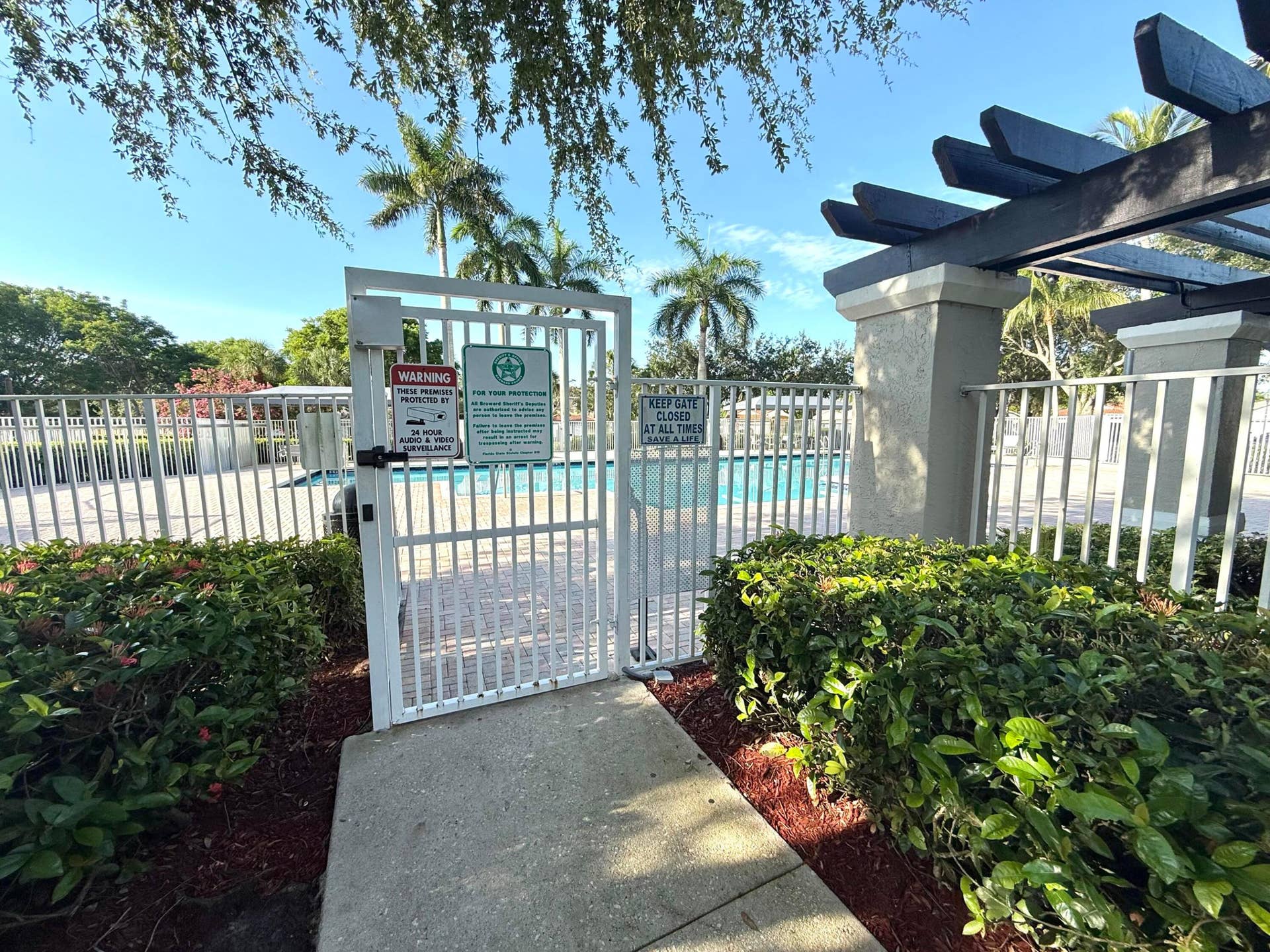 2046 Madeira Drive, Weston, FL 33327 IMG_5111
