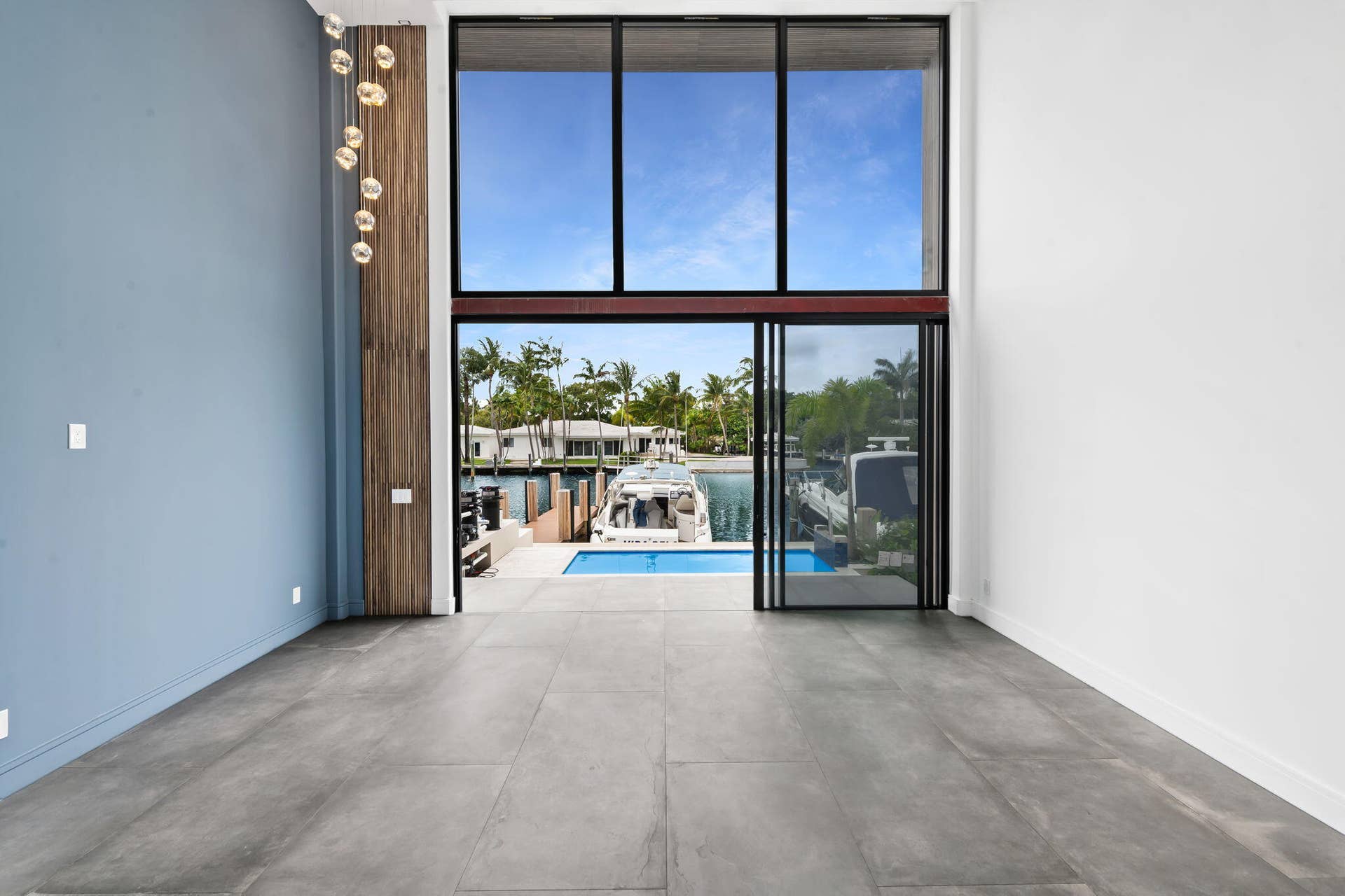 321 Hendricks Isle, Fort Lauderdale, FL 33301 l16