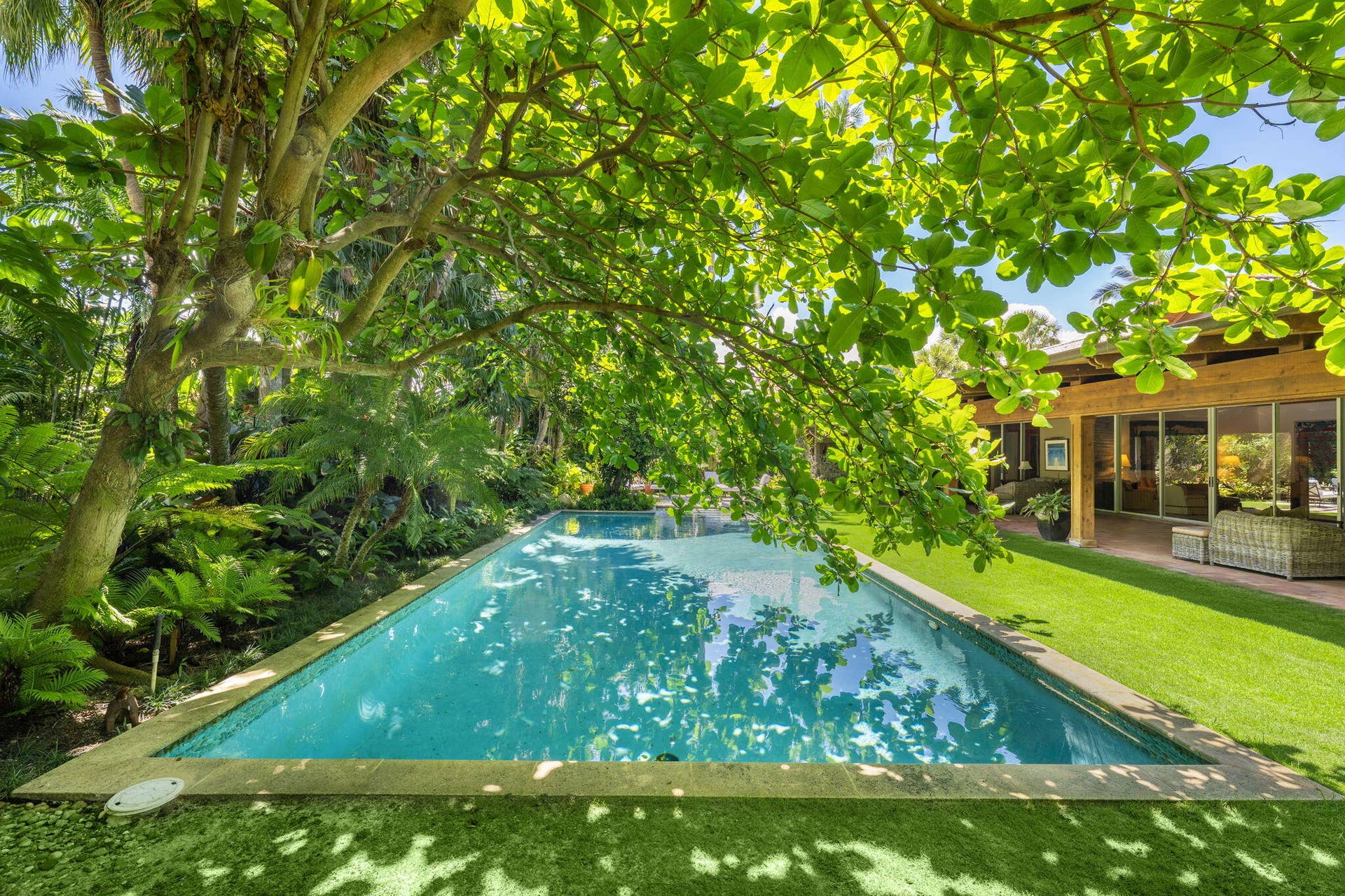 6 La Costa Way, Palm Beach, FL 33480 Pool surrounded by magical gardens and home sited on a .78 acre lot