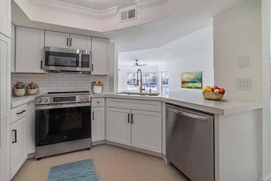 Property photo for 815 W Boynton Beach Boulevard, #12-106, Boynton Beach, FL