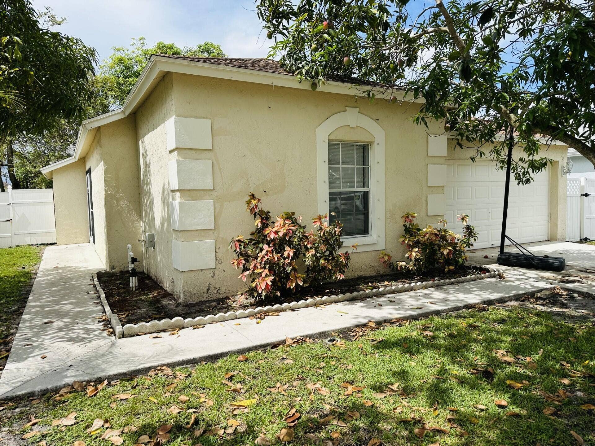 5165 Foxhall Pl, West Palm Beach, West Palm Beach, FL 33417 Front Exposure