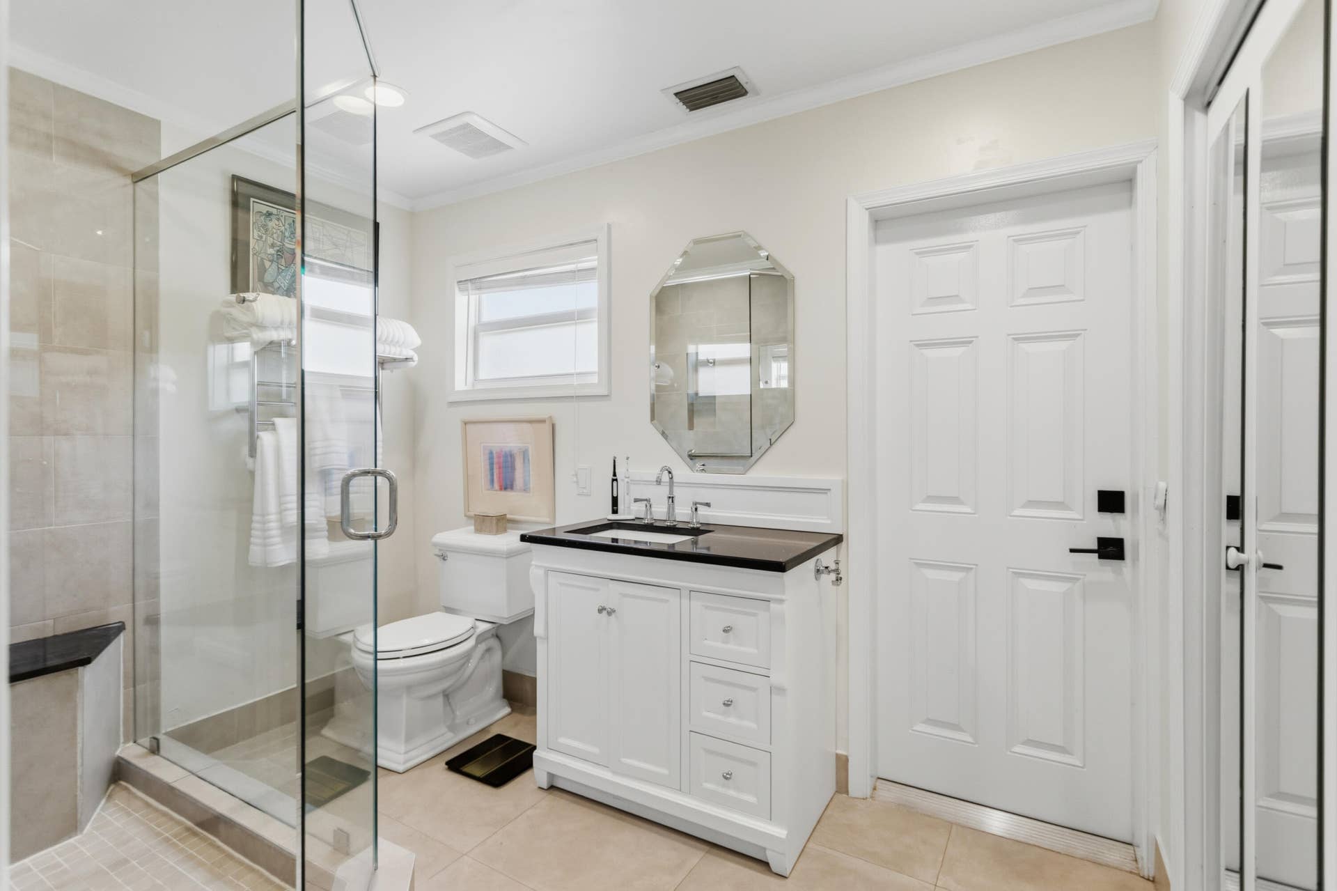 1420 NE 42nd Court, Oakland Park, FL 33334 Master Bath