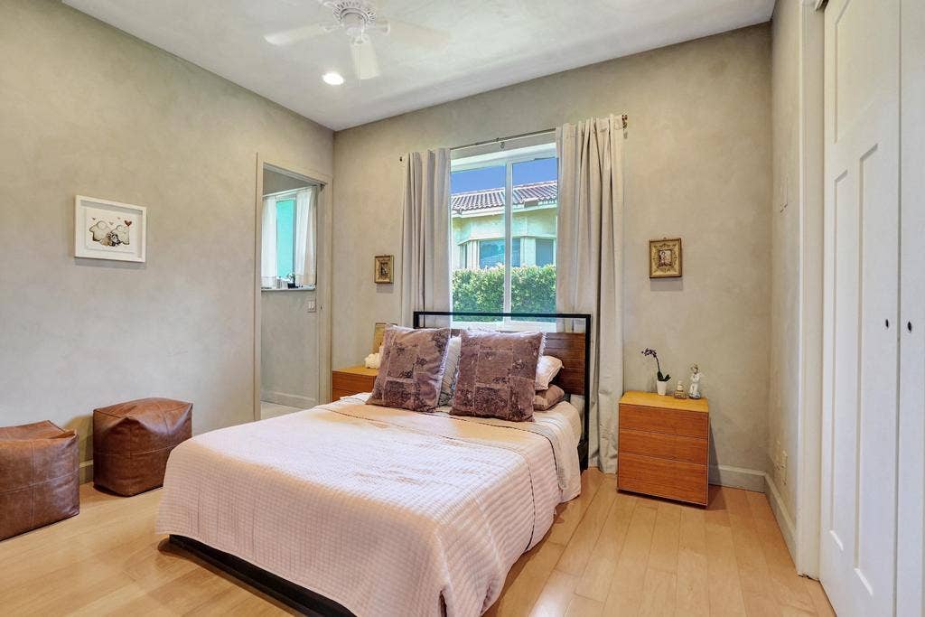 5 Gatehouse Road, Sea Ranch Lakes, Sea Ranch Lakes, FL 33308 DSC00814