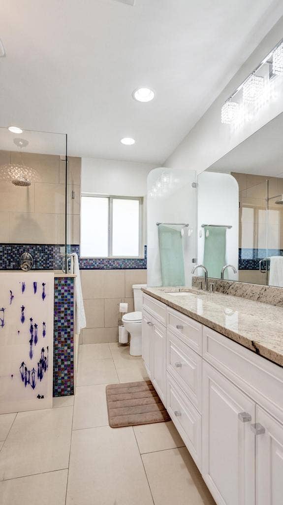 5 Gatehouse Road, Sea Ranch Lakes, Sea Ranch Lakes, FL 33308 DSC00775