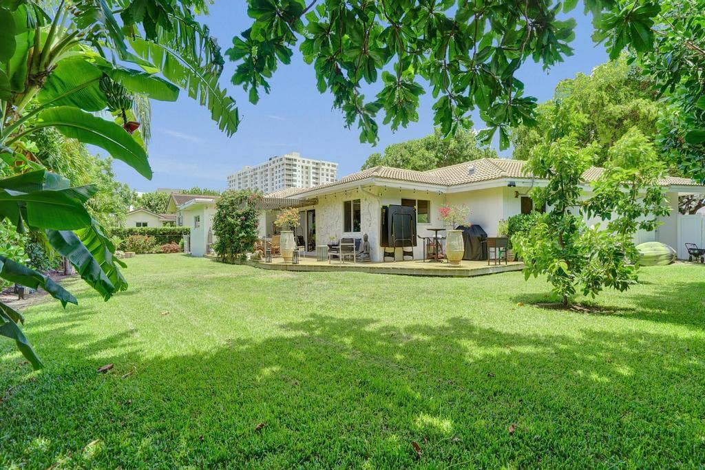 5 Gatehouse Road, Sea Ranch Lakes, Sea Ranch Lakes, FL 33308 DSC00871