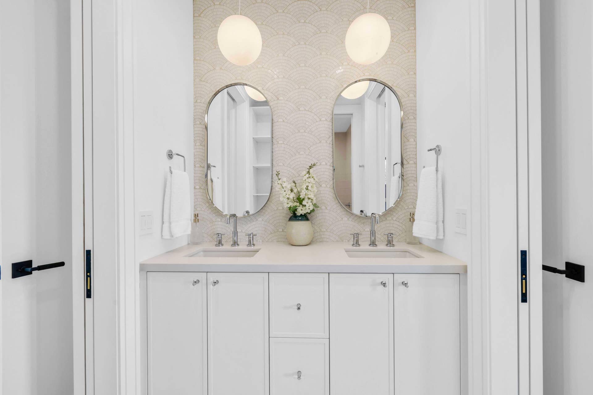 317 Greymon Drive, West Palm Beach, FL 33405 Guest Bathroom