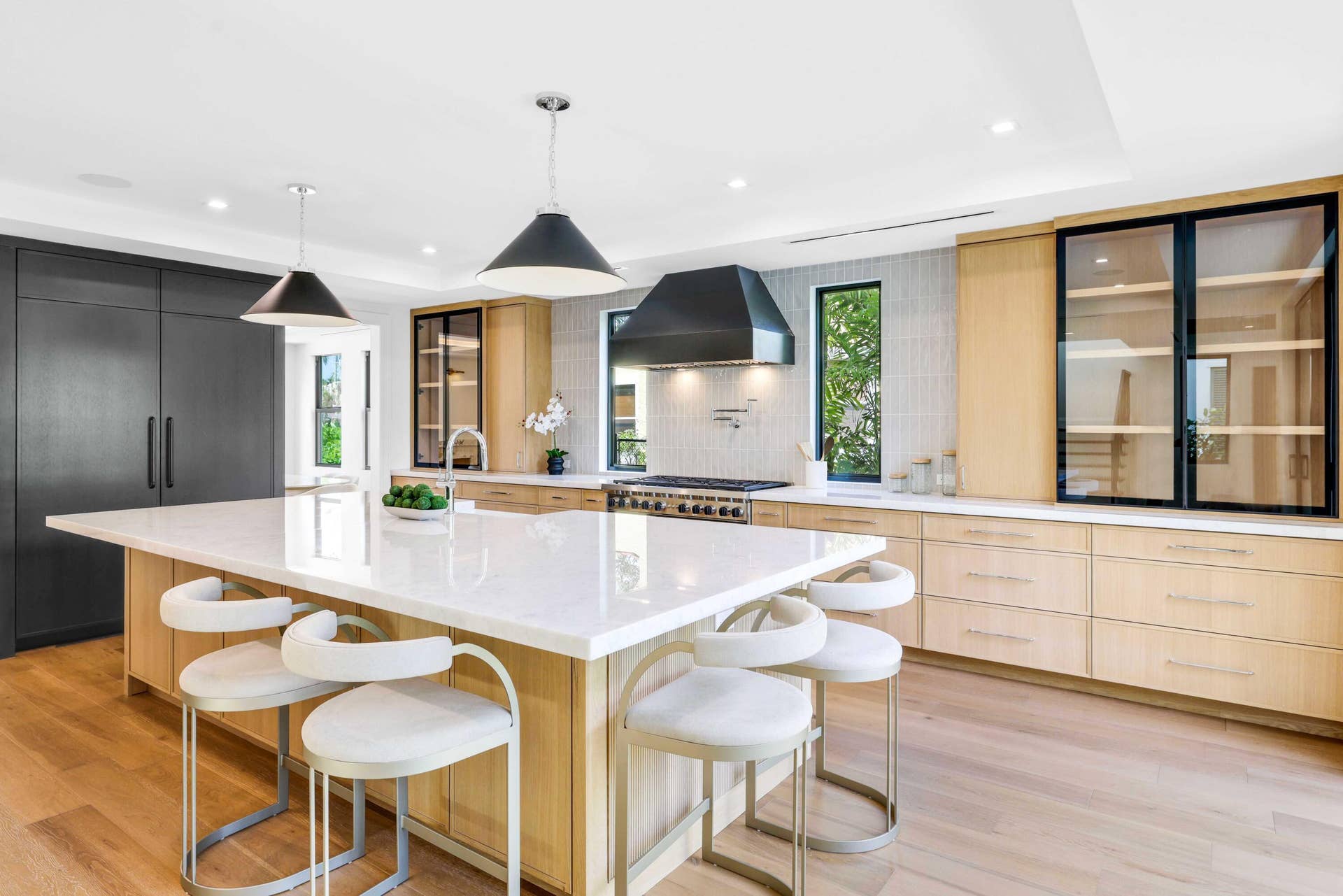 317 Greymon Drive, West Palm Beach, FL 33405 Kitchen